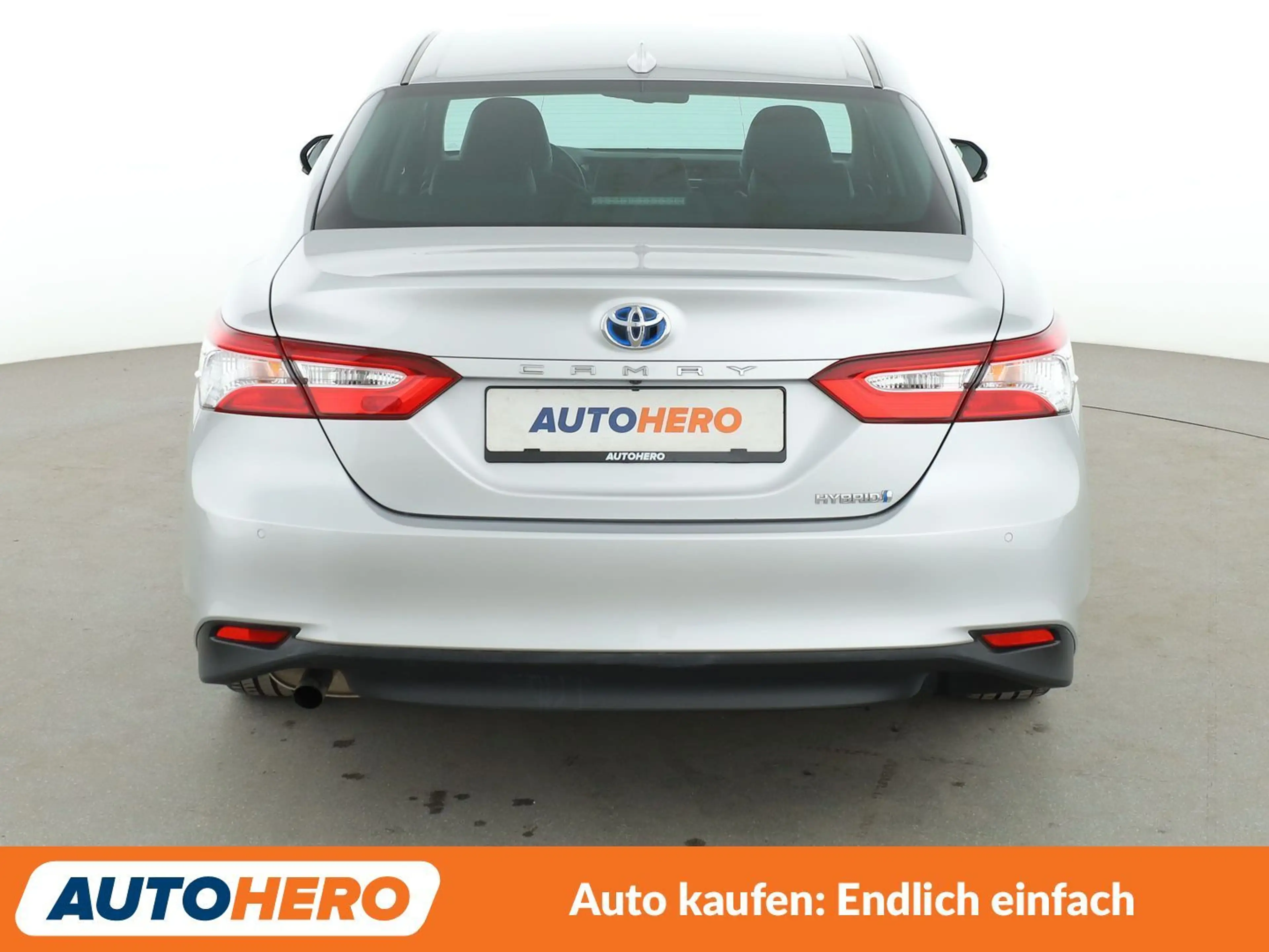 Toyota Camry 2.5 Hybrid Dynamic Aut*NAVI*ACC*CAM*PDC*SHZ* — photo 5