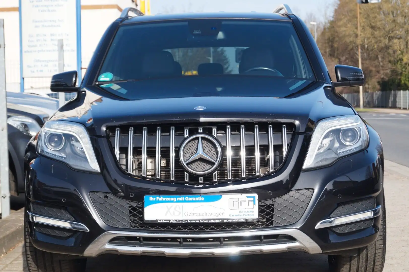 Mercedes-Benz GLK 350 CDI BE 4Matic 7G-Tronic Sportpaket 2.Hd Negro - 2