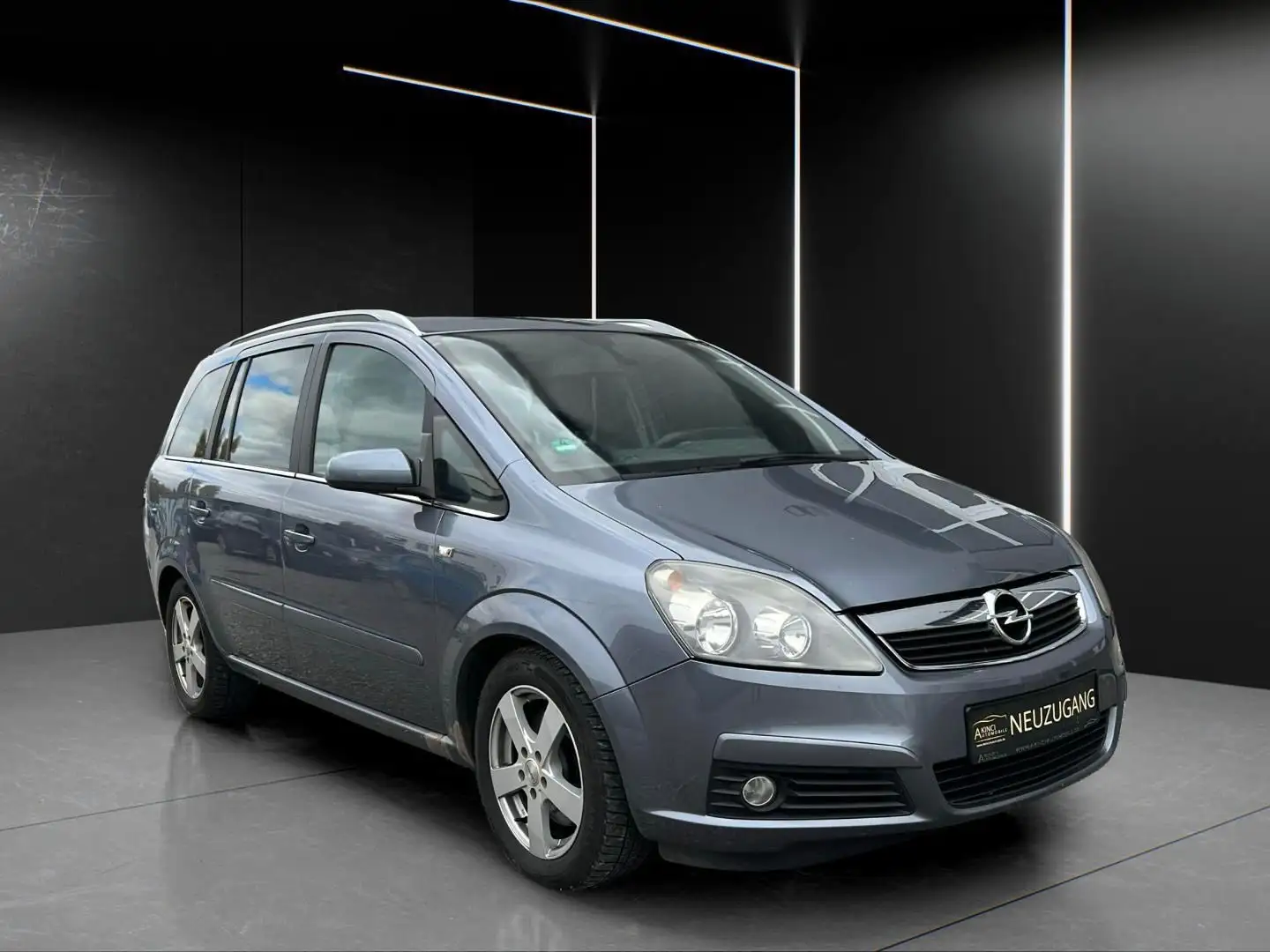Opel Zafira B Edition 1.9 CDTI Plus *7Sitzer*Export* Gris - 1