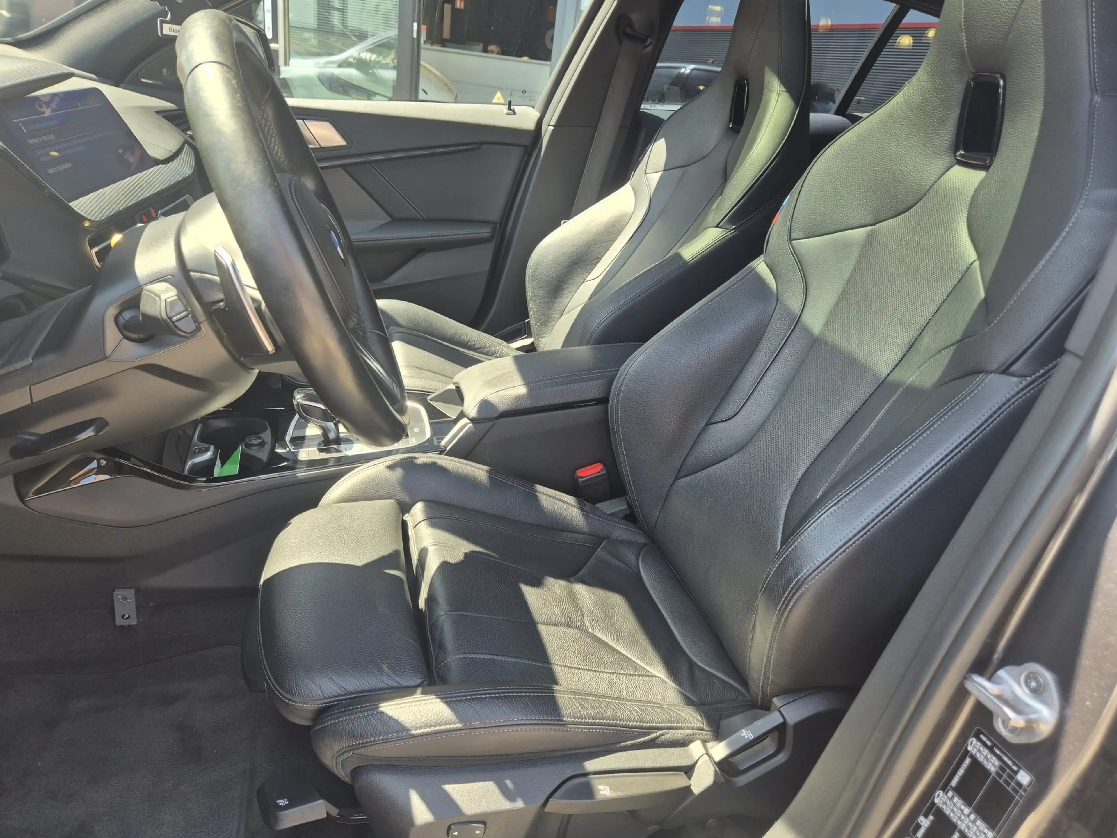 BMW 135 M135i xDrive jusqu'à 48 mois de garantie — photo 8