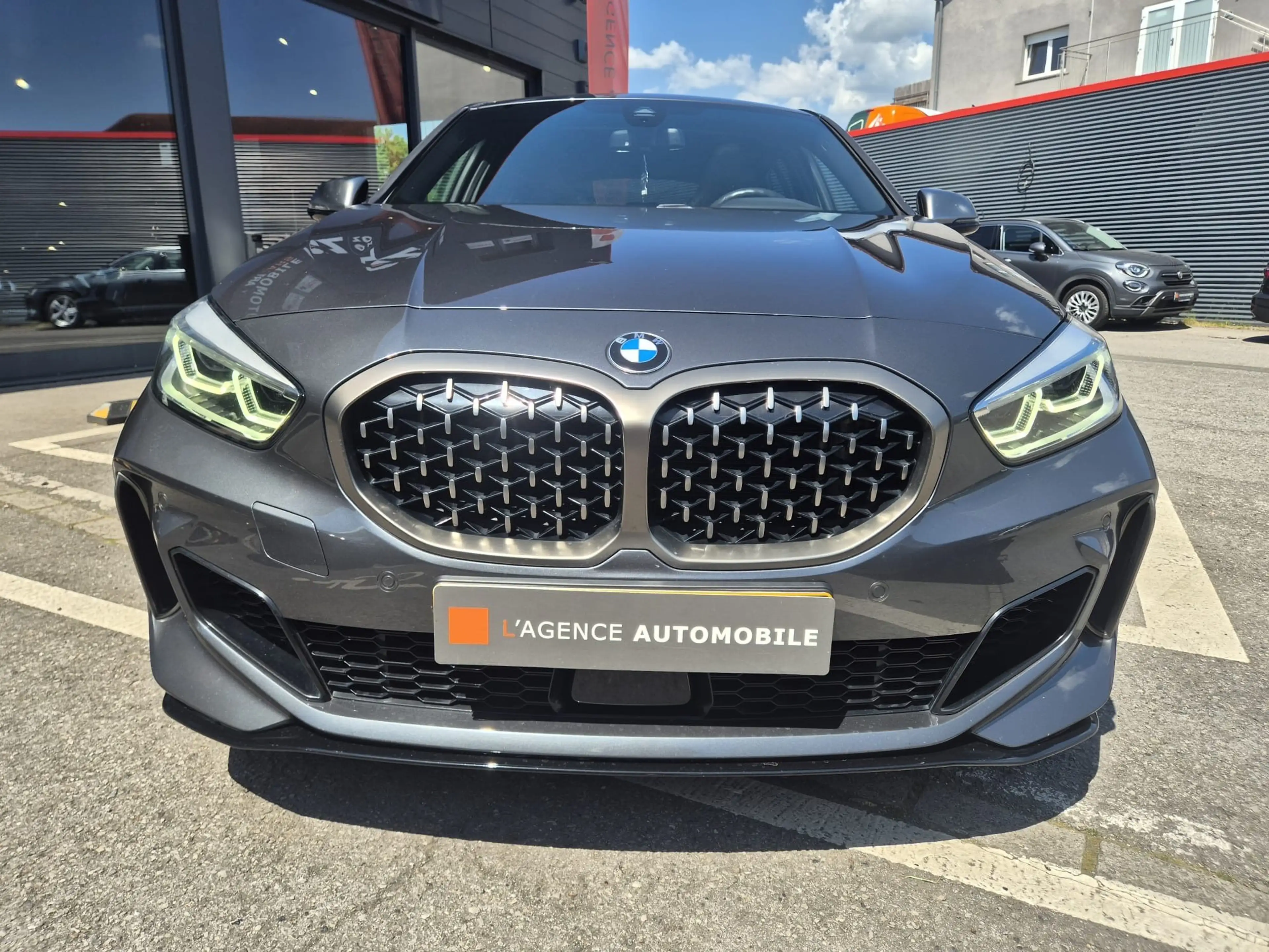 BMW 135 M135i xDrive jusqu'à 48 mois de garantie — photo 3