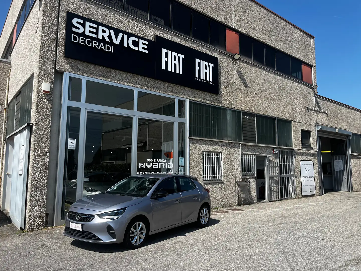 Opel Corsa 1.2 Elegance - PRONTA CONSEGNA - Gris - 1