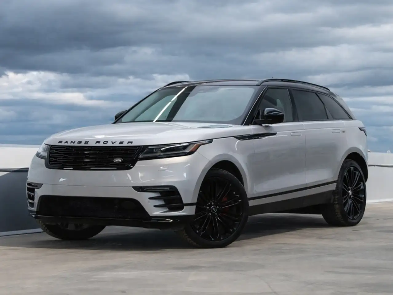 2025 Land Rover Range Rover Velar