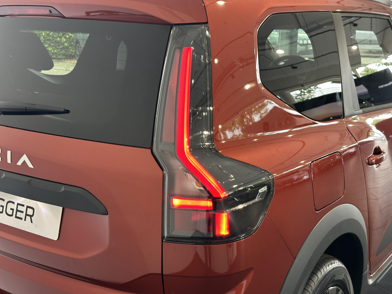 Dacia Jogger 1.0 TCe 110 expression 7p. VOORRAADVOORDEEL | PACK — photo 31