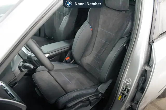 BMW X1 view 12