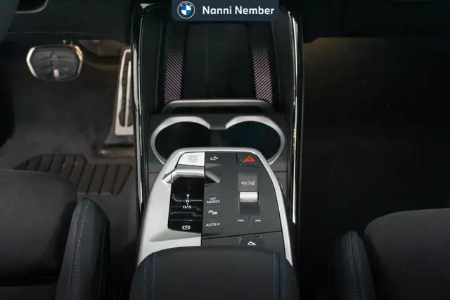BMW X1 view 11