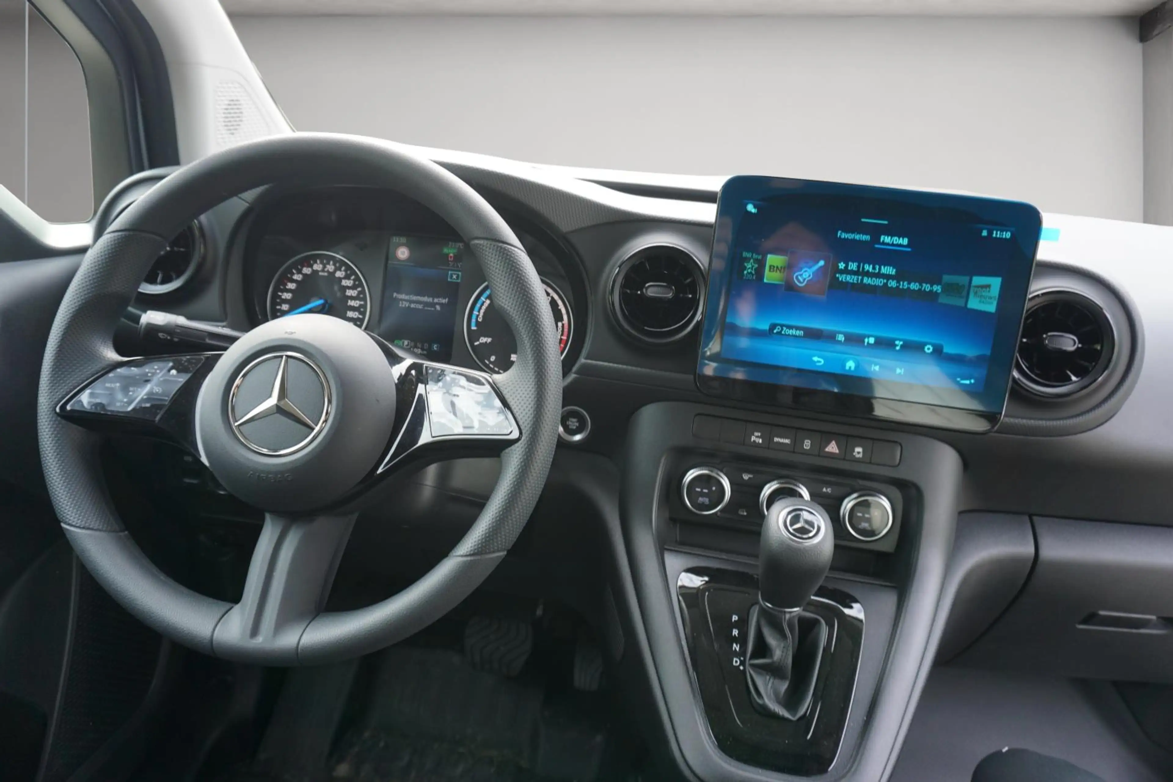 Mercedes-Benz Citan eCitan 112 Pro L2 Business Solution 51 kWh — photo 12