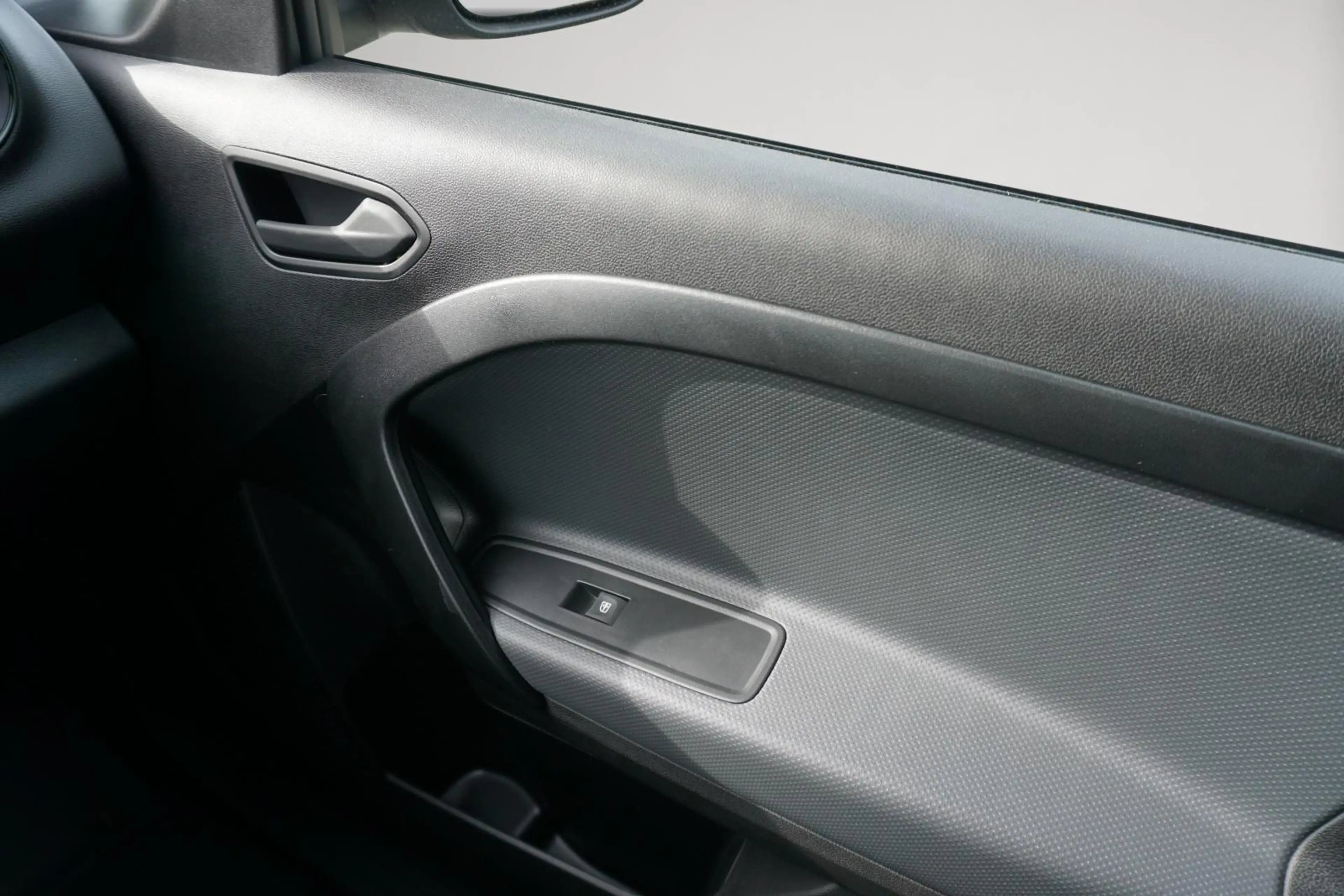 Mercedes-Benz Citan eCitan 112 Pro L2 Business Solution 51 kWh — photo 16