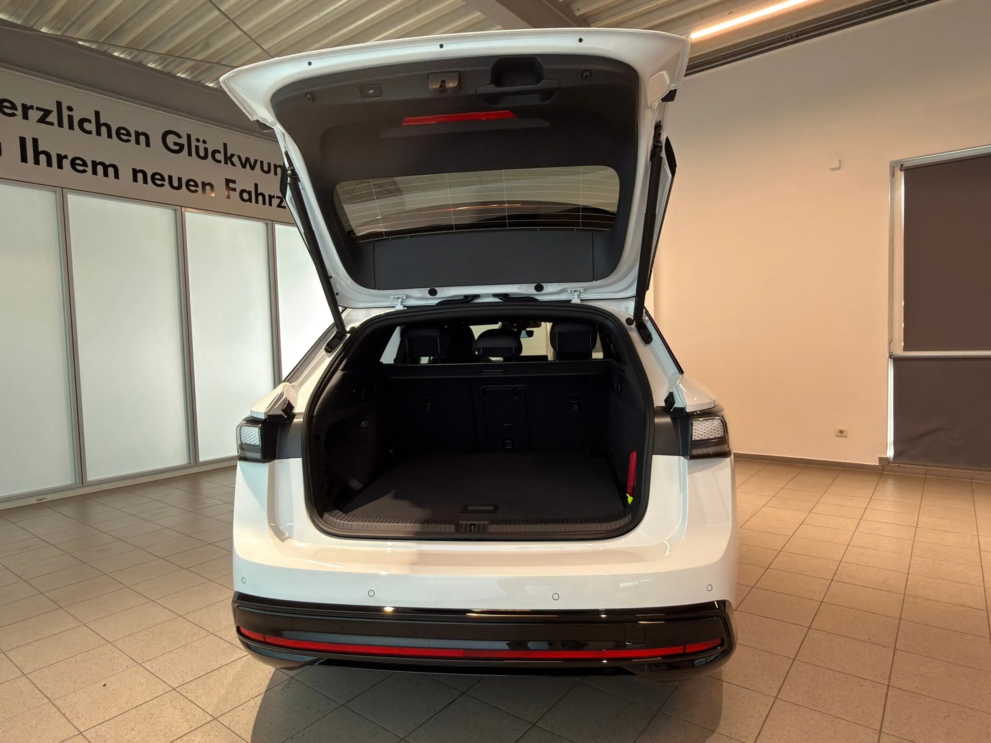Volkswagen ID.7 Tourer Pro S 210 kW (286 PS) 86 kWh 1-Gang-Automat — photo 13