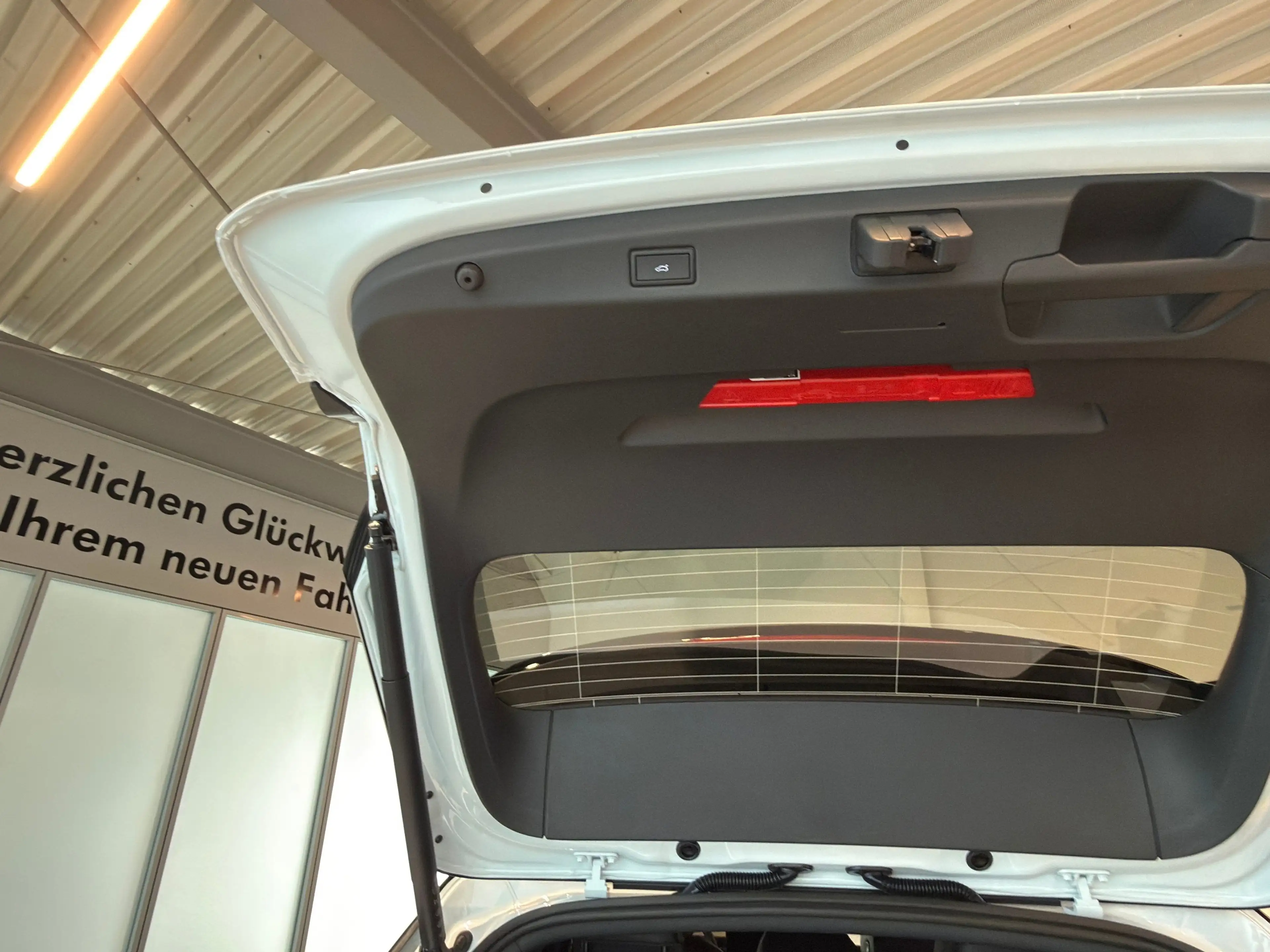 Volkswagen ID.7 Tourer Pro S 210 kW (286 PS) 86 kWh 1-Gang-Automat — photo 15