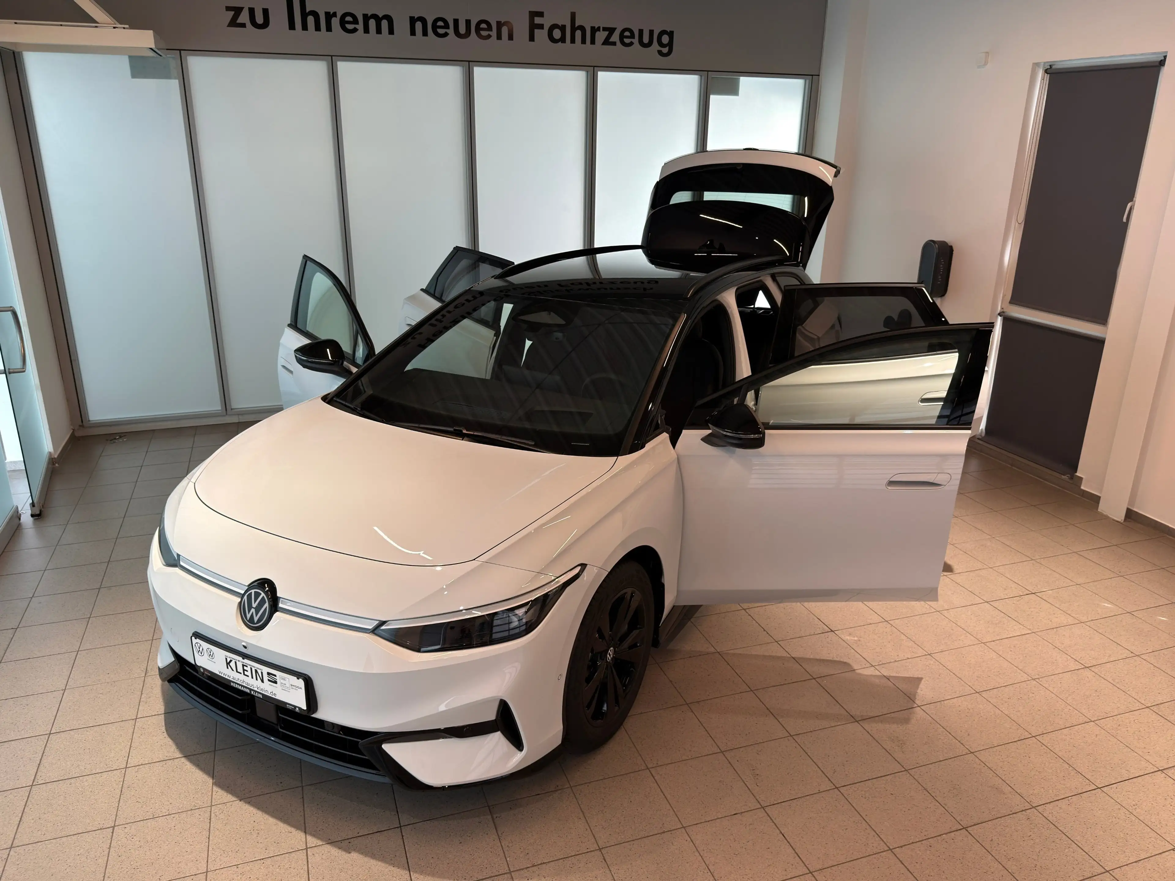 Volkswagen ID.7 Tourer Pro S 210 kW (286 PS) 86 kWh 1-Gang-Automat — photo 2