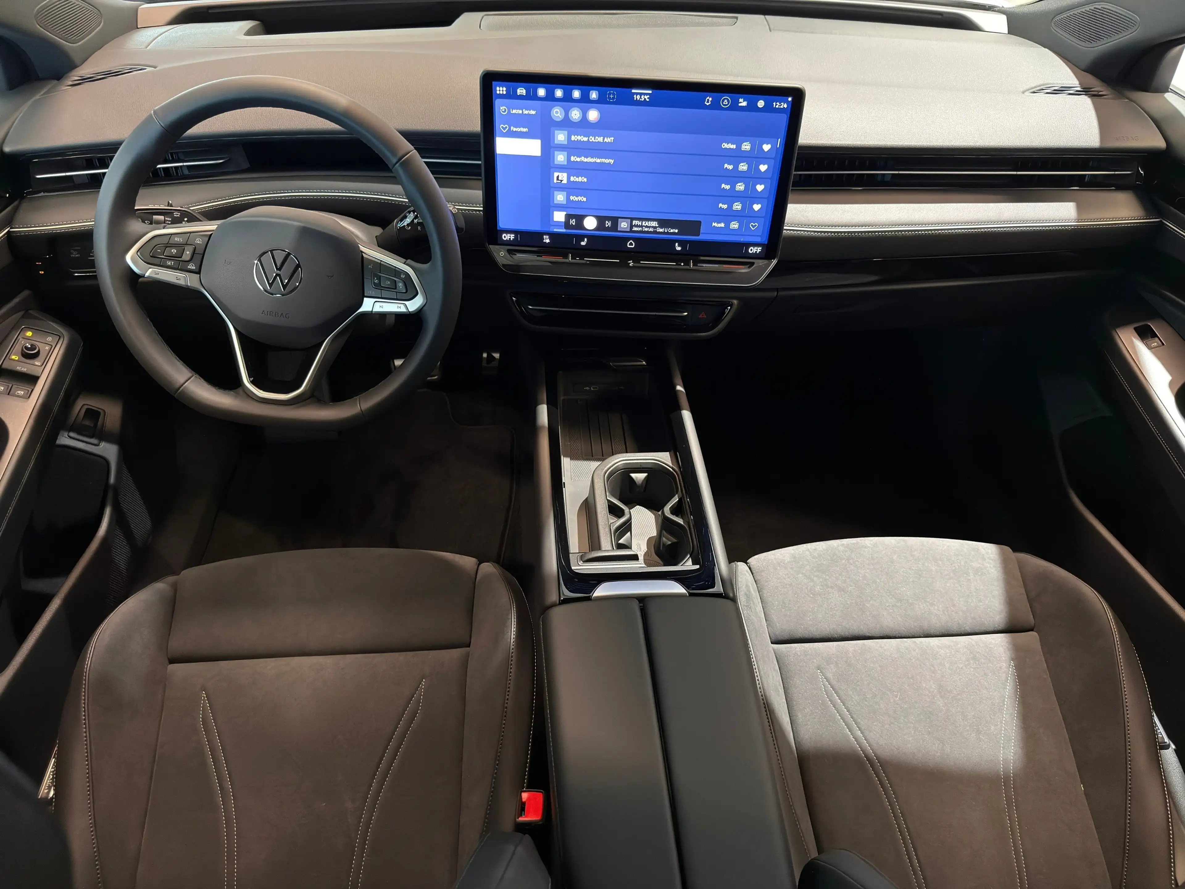 Volkswagen ID.7 Tourer Pro S 210 kW (286 PS) 86 kWh 1-Gang-Automat — photo 11