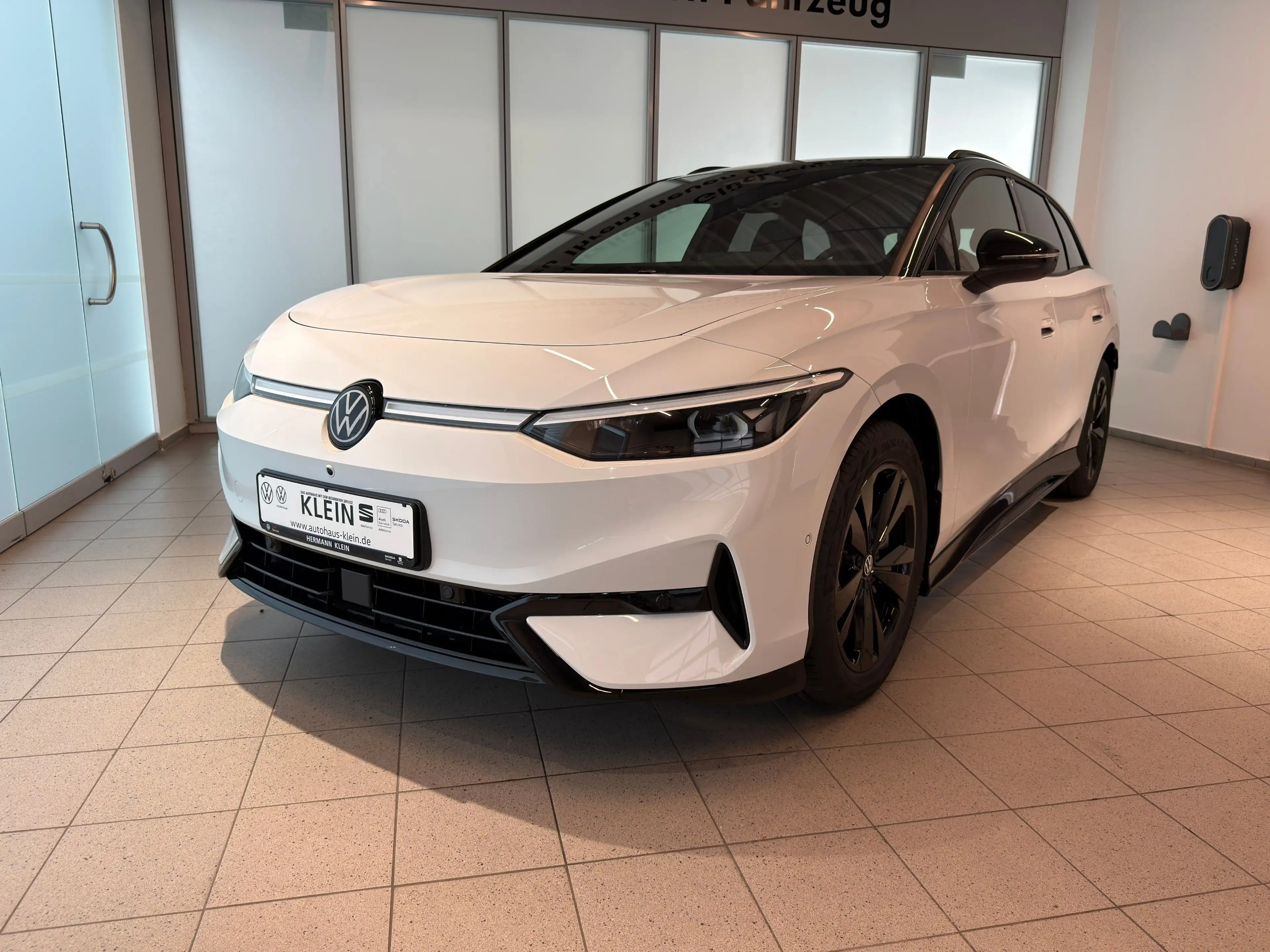 Volkswagen ID.7 Tourer Pro S 210 kW (286 PS) 86 kWh 1-Gang-Automat — photo 3