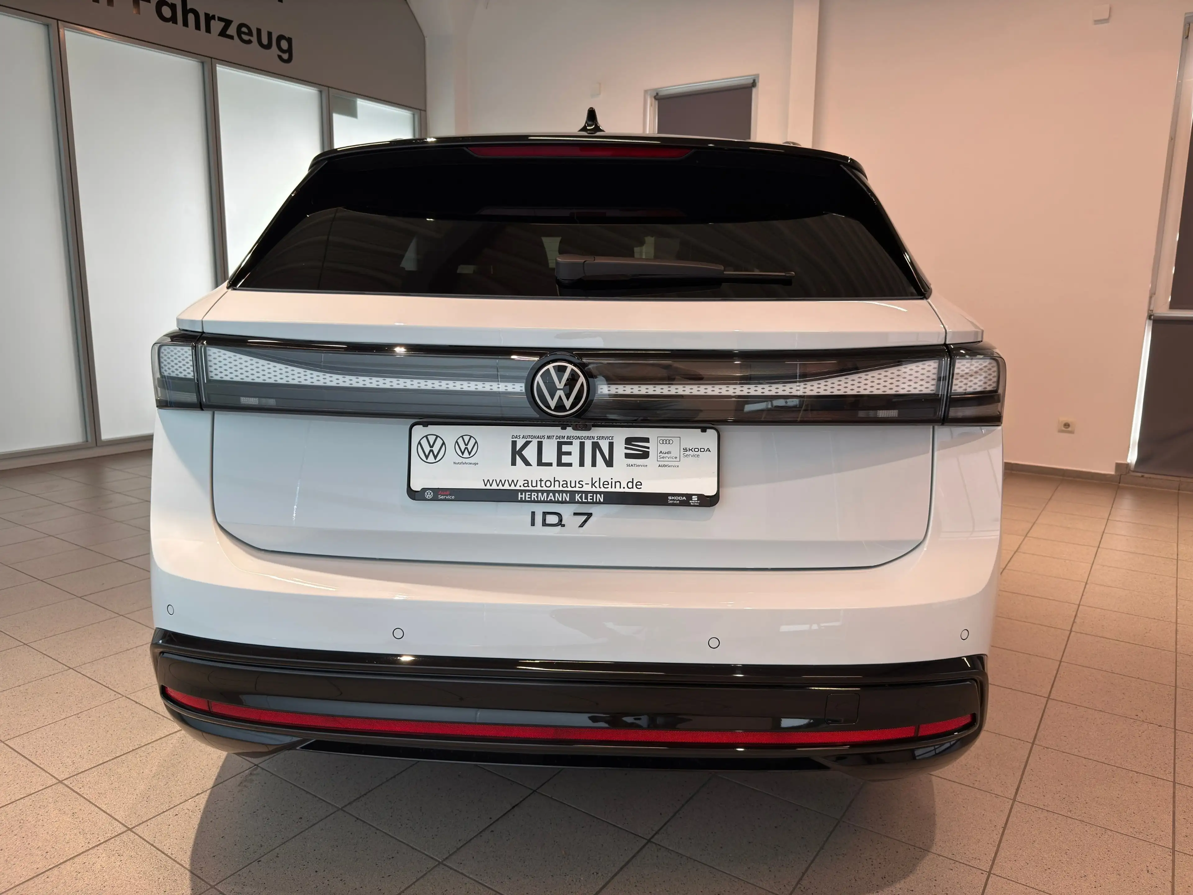 Volkswagen ID.7 Tourer Pro S 210 kW (286 PS) 86 kWh 1-Gang-Automat — photo 8