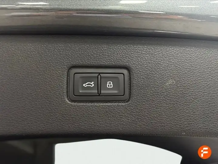 Audi Q7 2018, foto 30