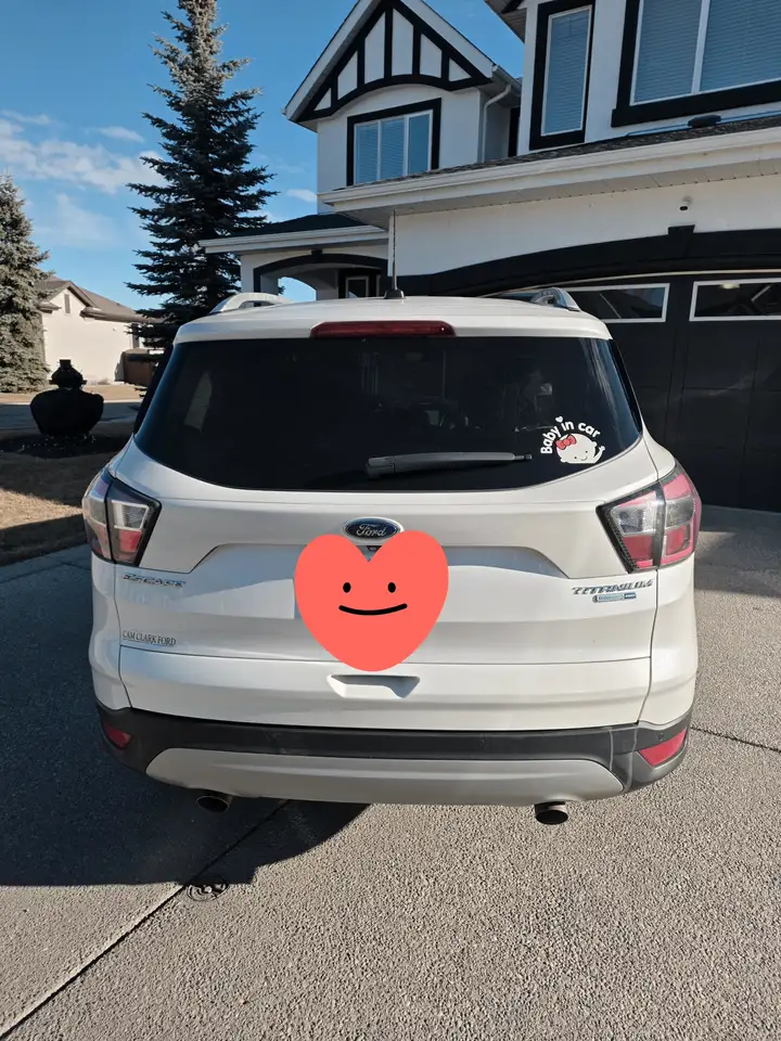 Ford Escape снимка Ford Escape