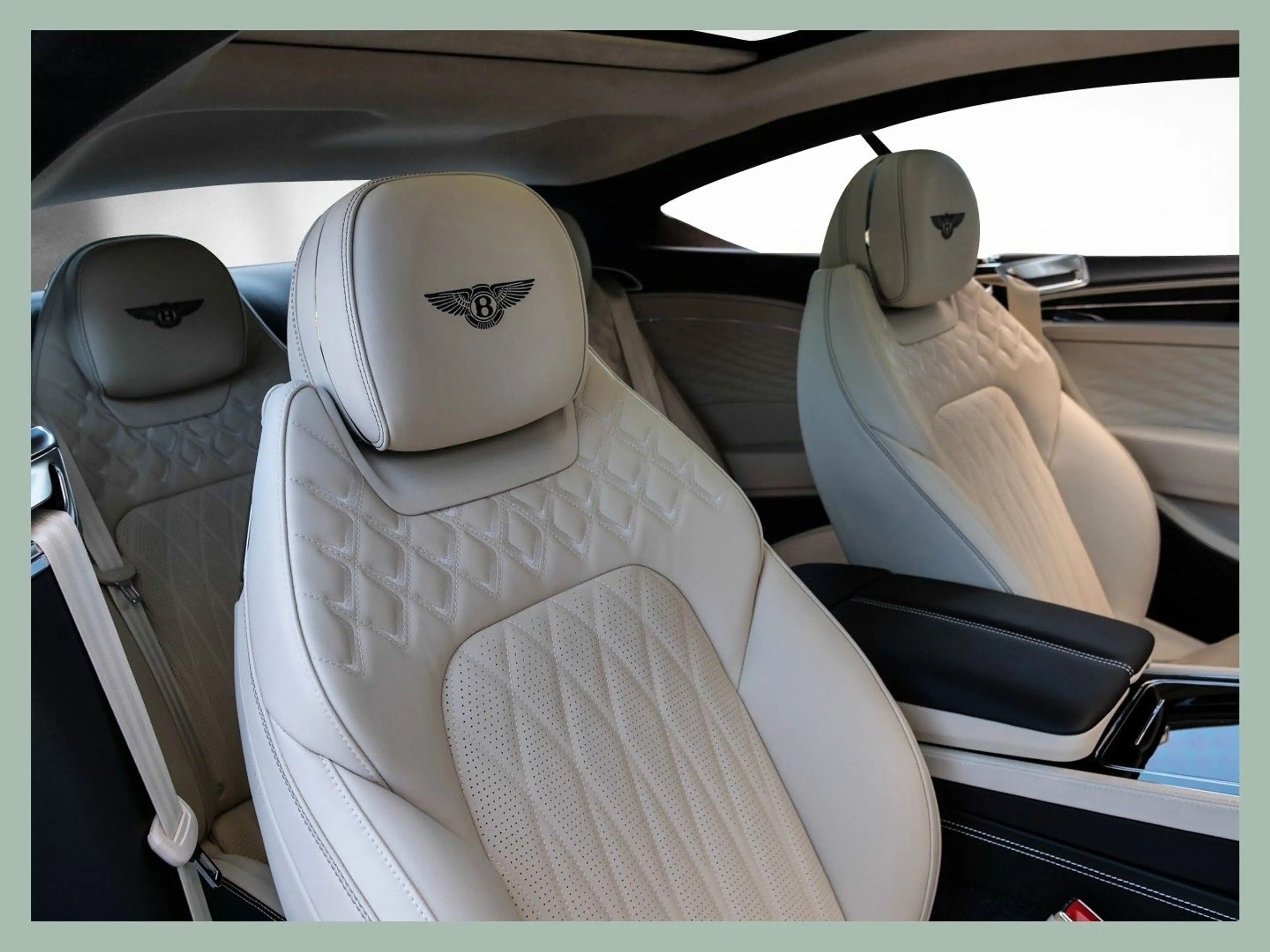Bentley Continental GT Azure // BENTLEY DÜSSELDORF — photo 12