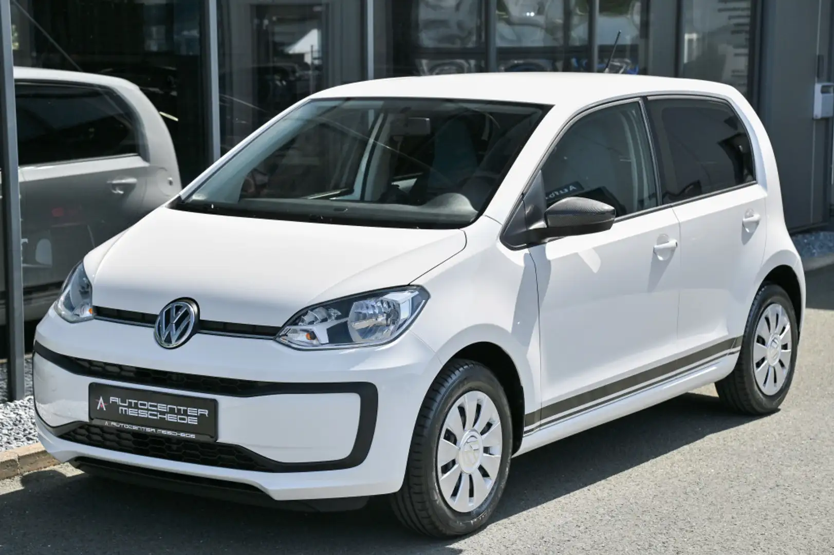 Volkswagen up! 1.0 Aut. move up! Klimaauto.* PDC hinten* Weiß - 2