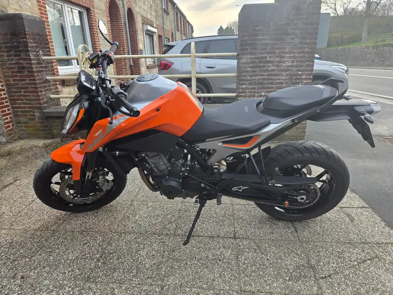KTM 790 Duke - foto 3