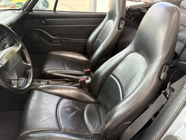 Porsche 993 view 15