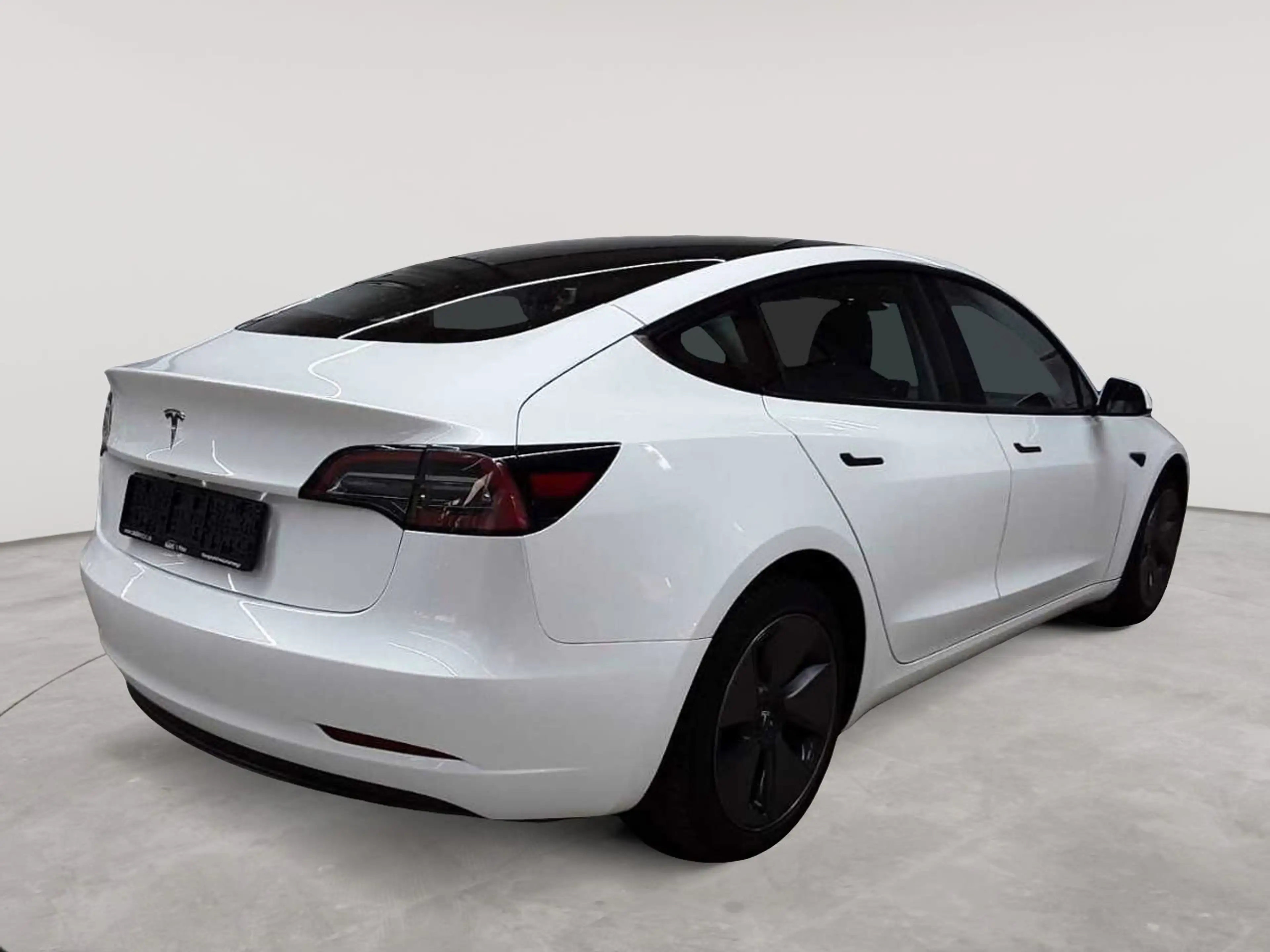 Tesla Model 3 Model 3 RWD Hinterradantrieb Navi Leder — photo 4