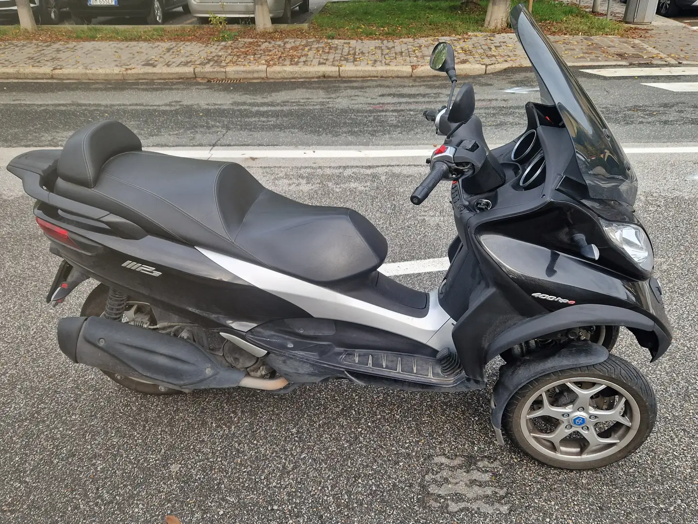 Piaggio MP3 400 HPE Nero - 2