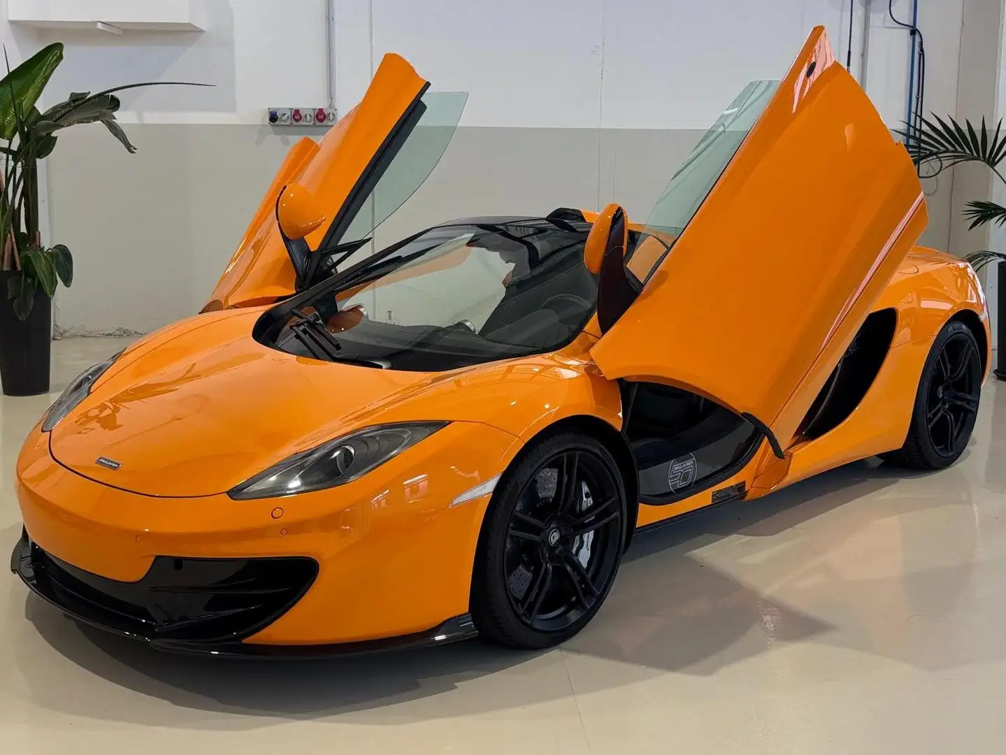 McLaren MP4-12C 12c Spider 50th Anniversay Edition  1 OF 50 Orange - 2