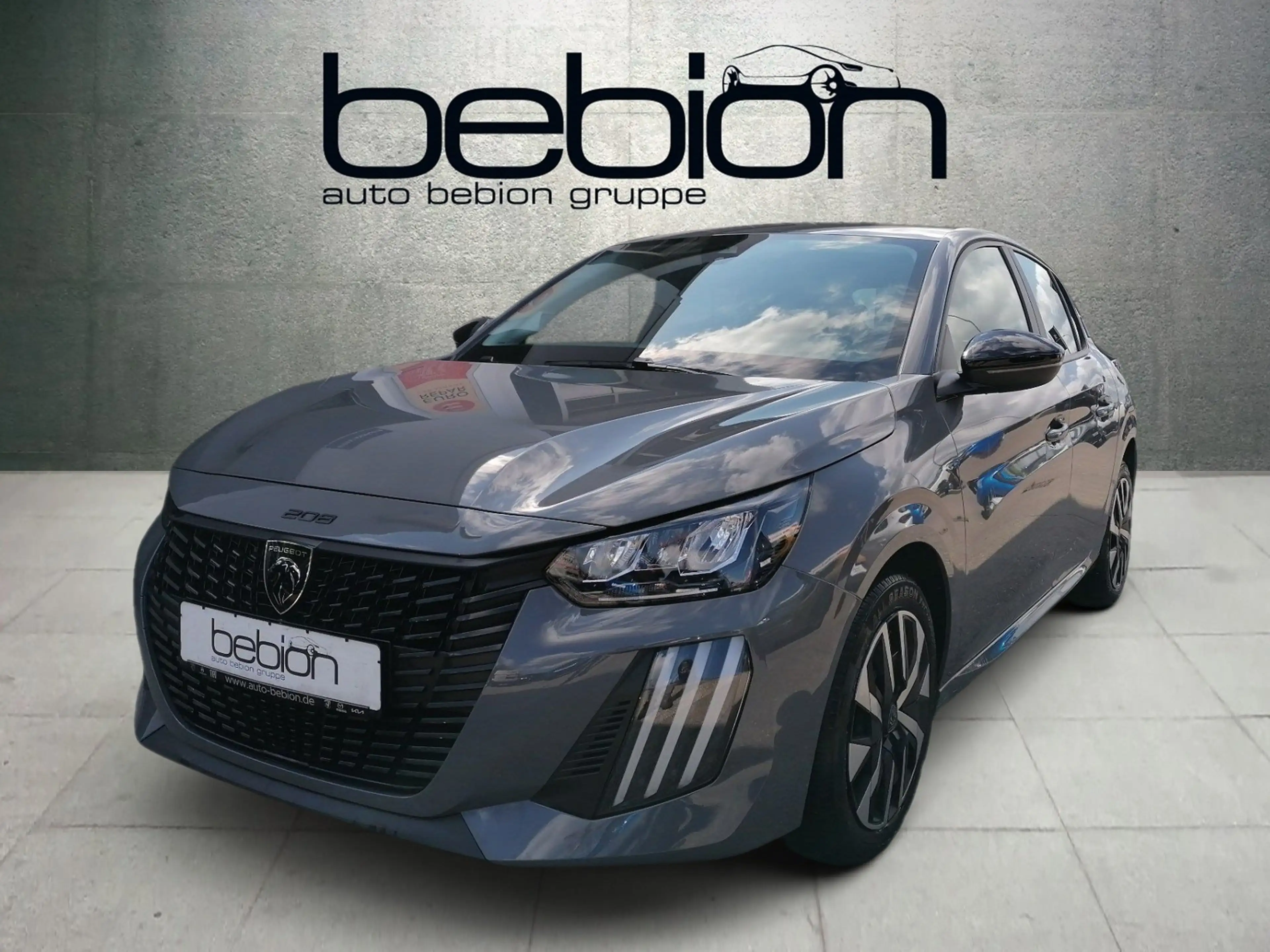Peugeot 208 1.2 PureTech 100 Active Sitzheiz.  Facelift