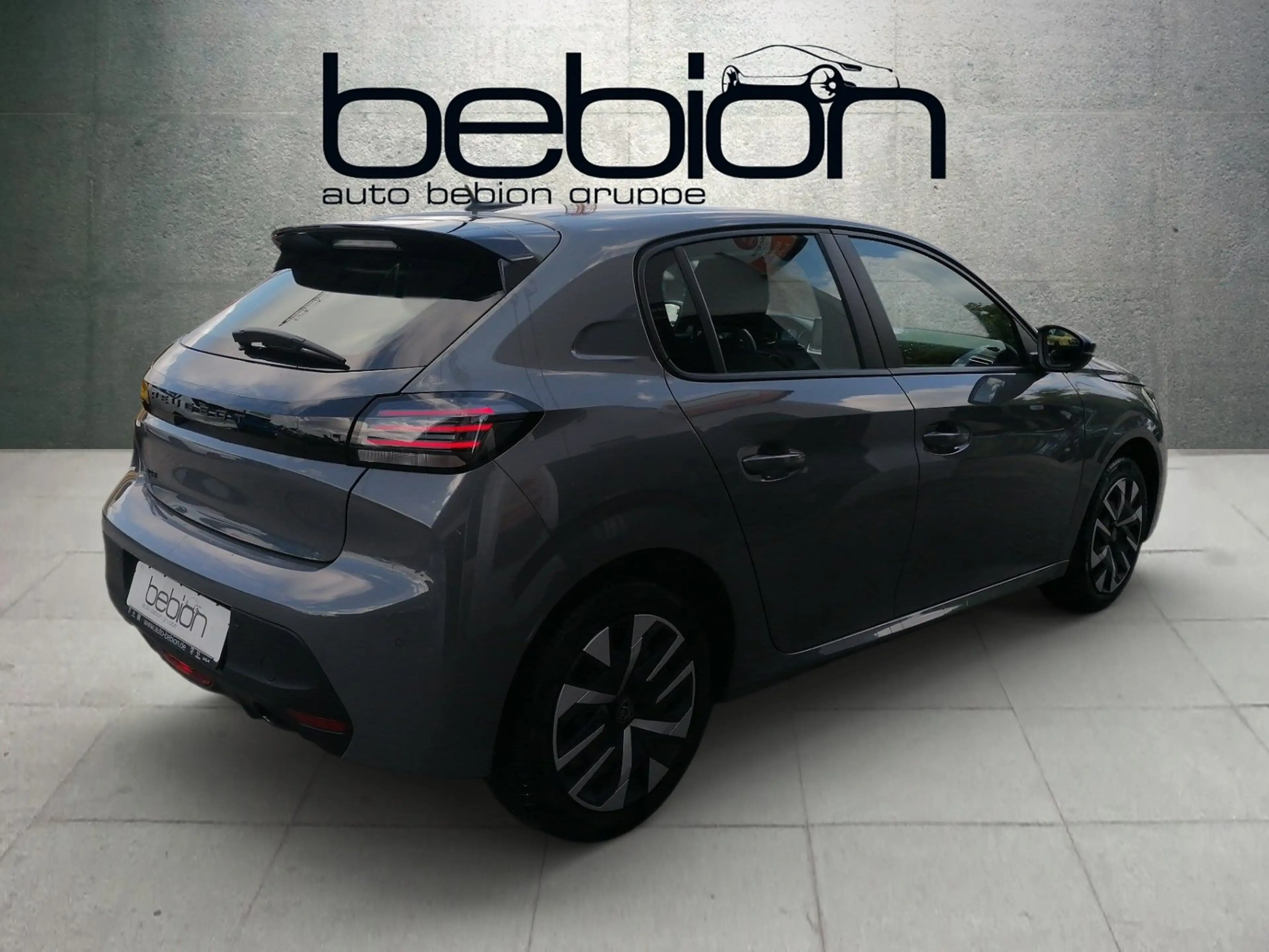 Peugeot 208 1.2 PureTech 100 Active Sitzheiz. Facelift — photo 12