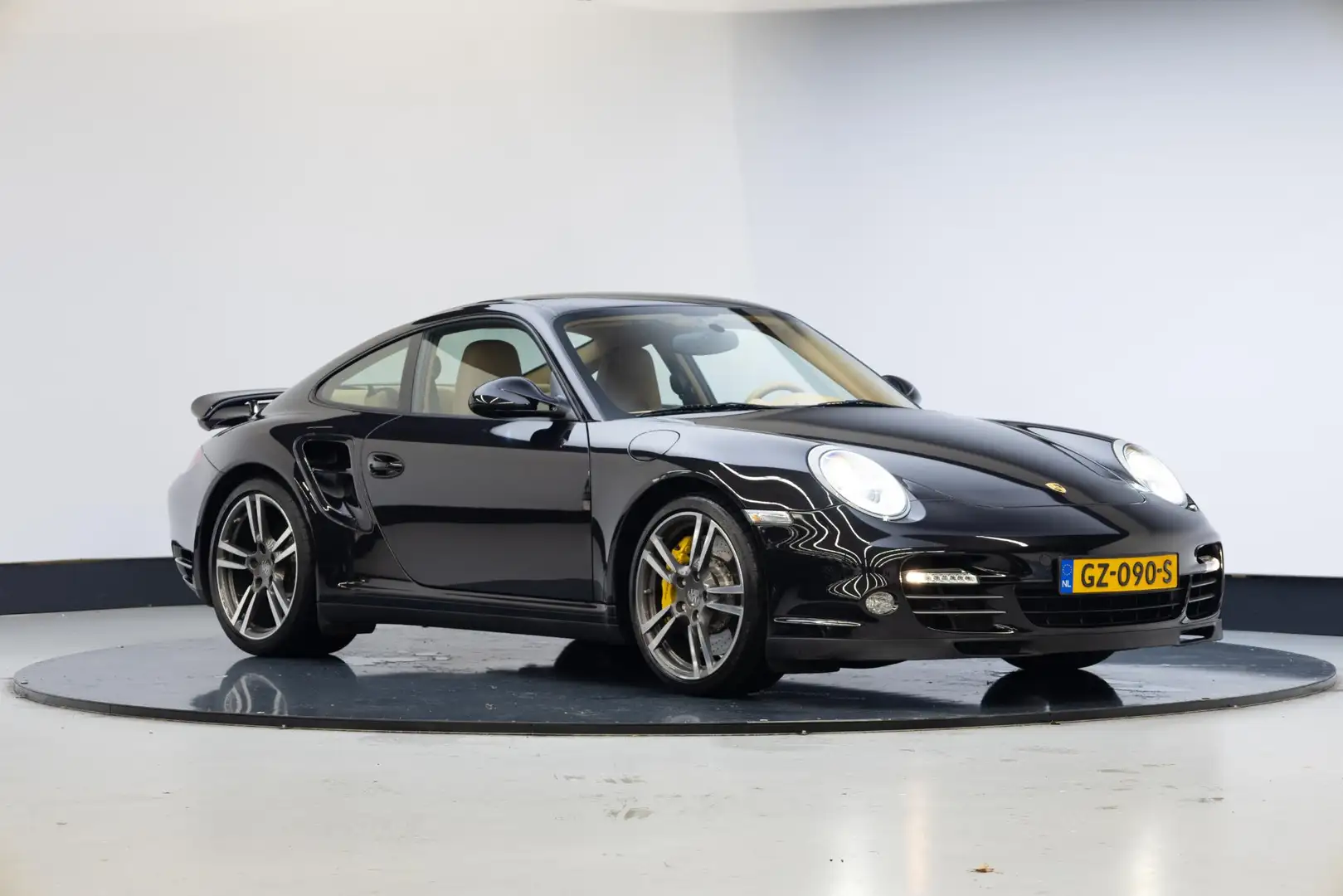 Porsche 997 3.8 Turbo | Nieuwstaat | Black - 1