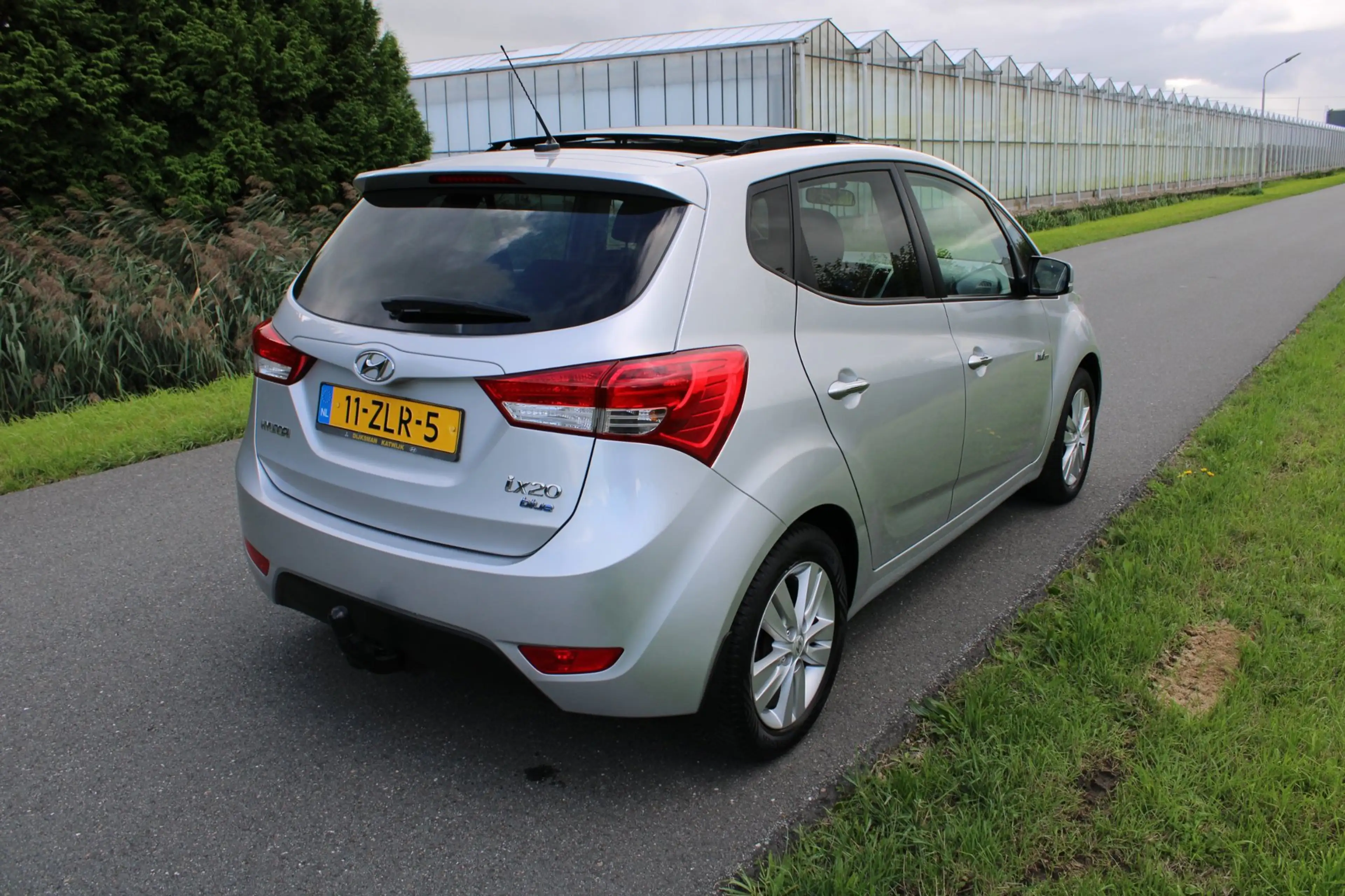 Hyundai iX20 1.4i i-Vision met Panorama dak — photo 5