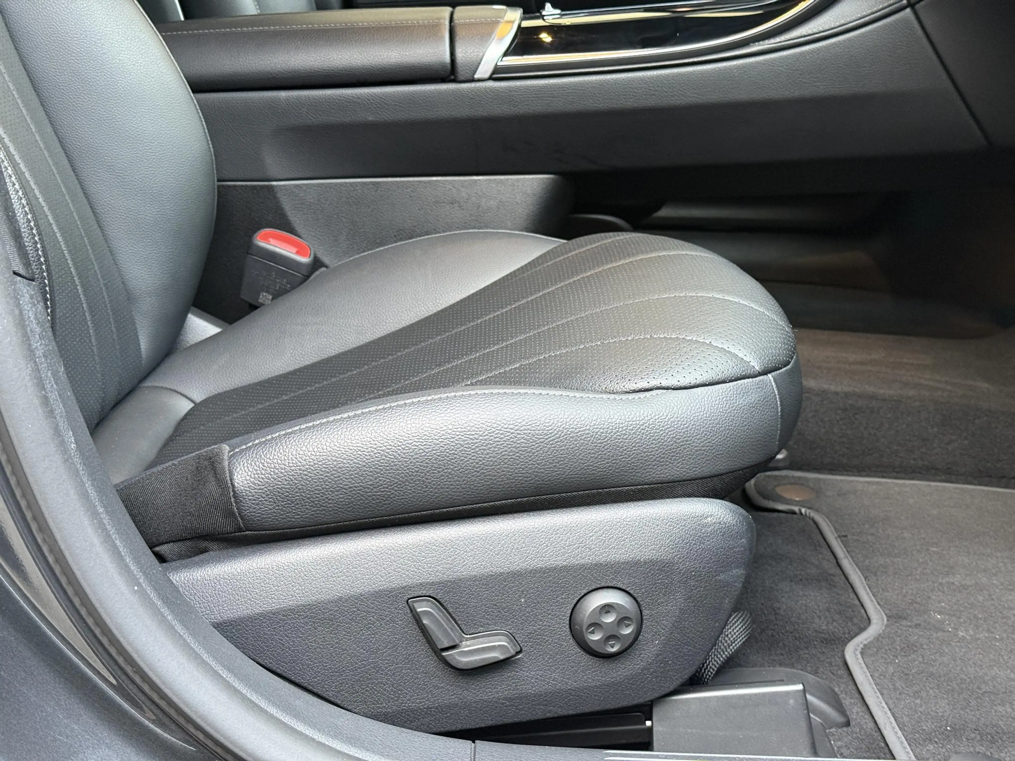 Mercedes-Benz EQE 300 89 kWh | SOH 95% | Lederen bekleding | Sfeerverlic — photo 26