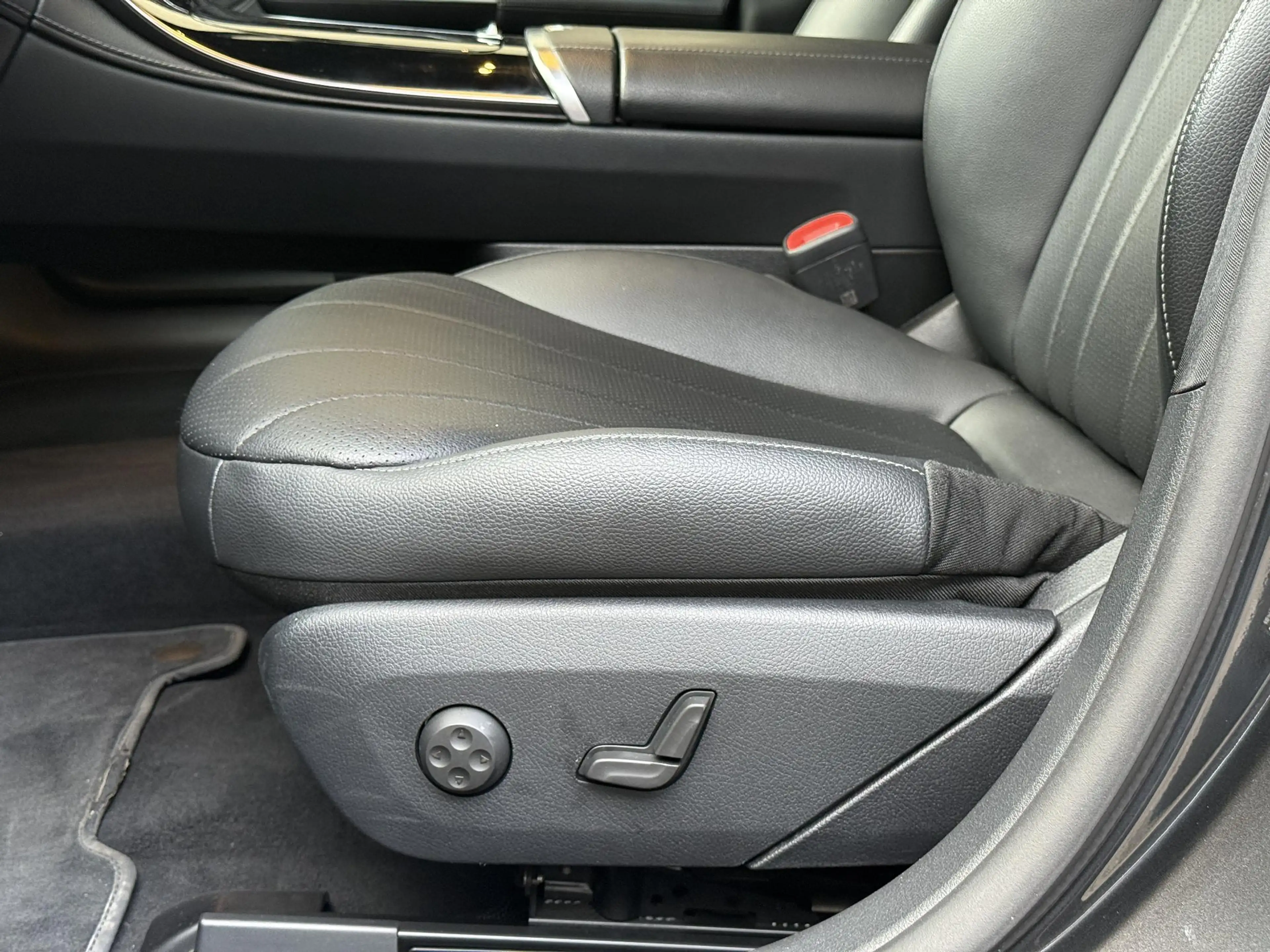 Mercedes-Benz EQE 300 89 kWh | SOH 95% | Lederen bekleding | Sfeerverlic — photo 25