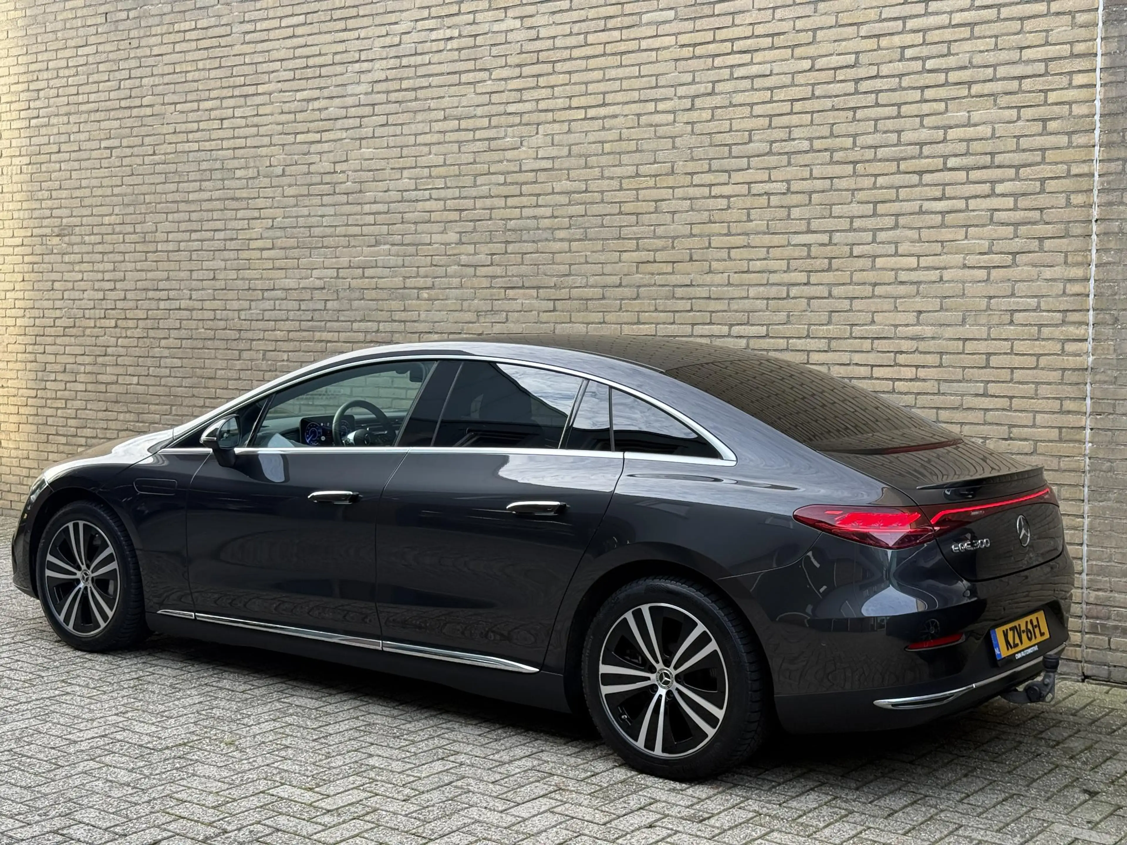 Mercedes-Benz EQE 300 89 kWh | SOH 95% | Lederen bekleding | Sfeerverlic — photo 2