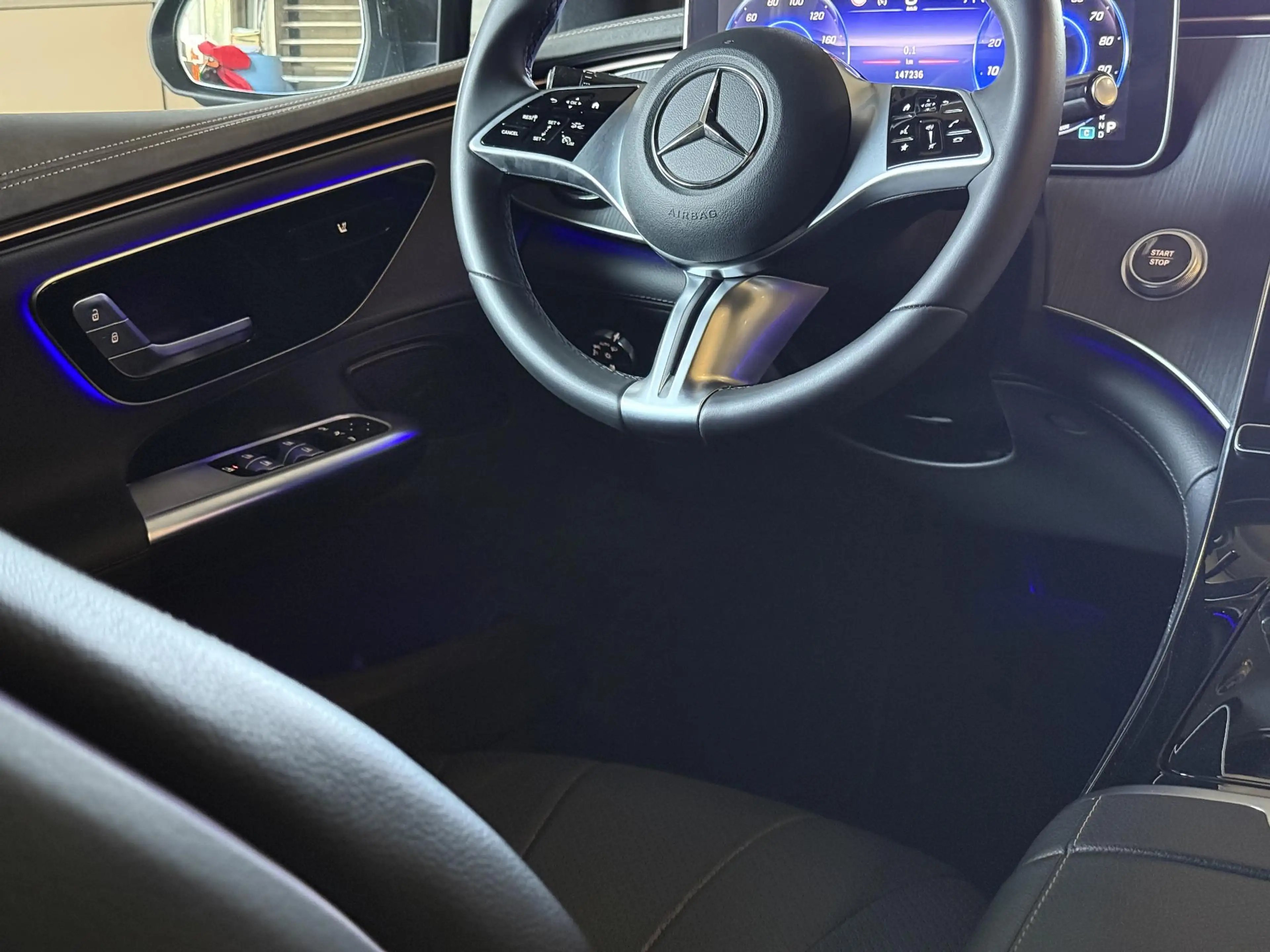 Mercedes-Benz EQE 300 89 kWh | SOH 95% | Lederen bekleding | Sfeerverlic — photo 38