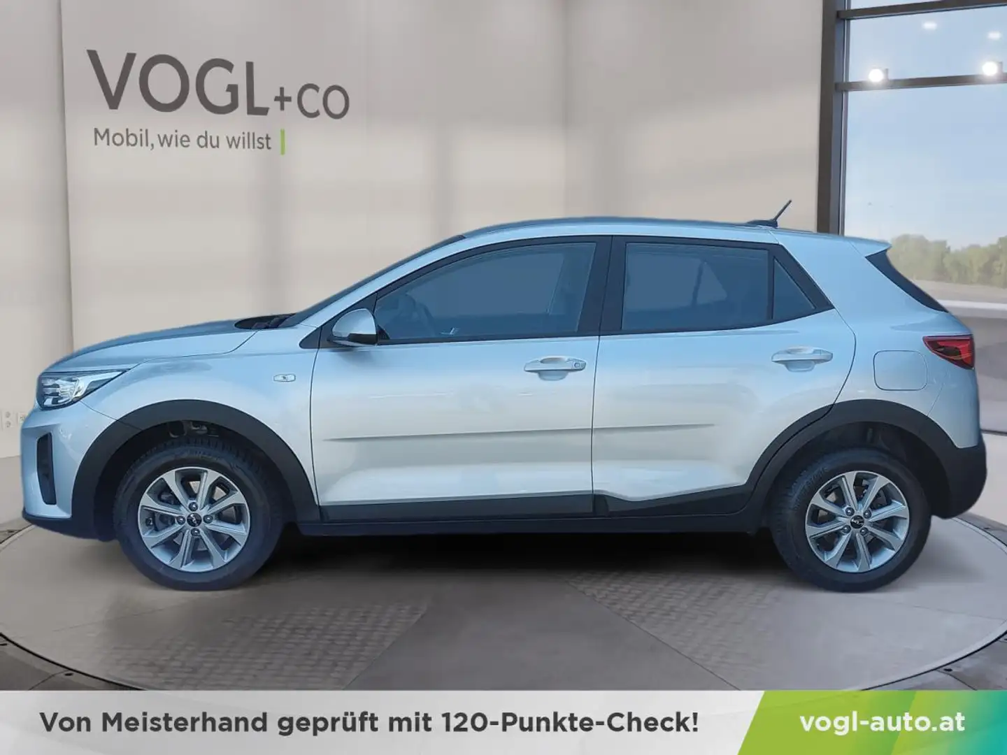 Kia Stonic 1,2 DPI ISG Titan Silber - 2