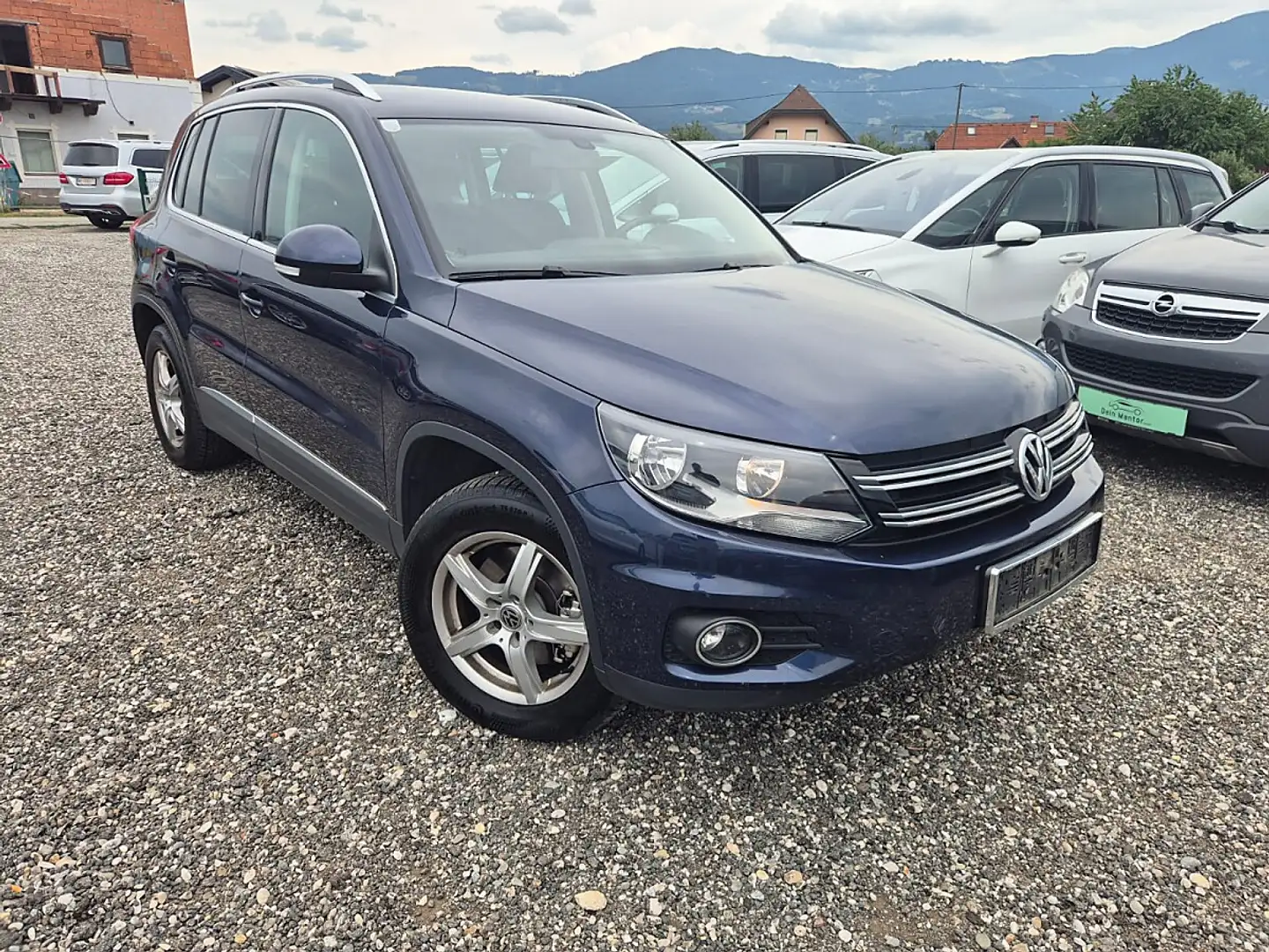 Volkswagen Tiguan 2,0 **Allrad**Erstbesitz** Blau - 1