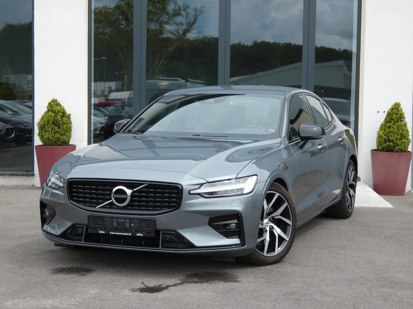 Volvo S60 R Design*Navi*Kamera*Voll*1.Hand* Gri - 1