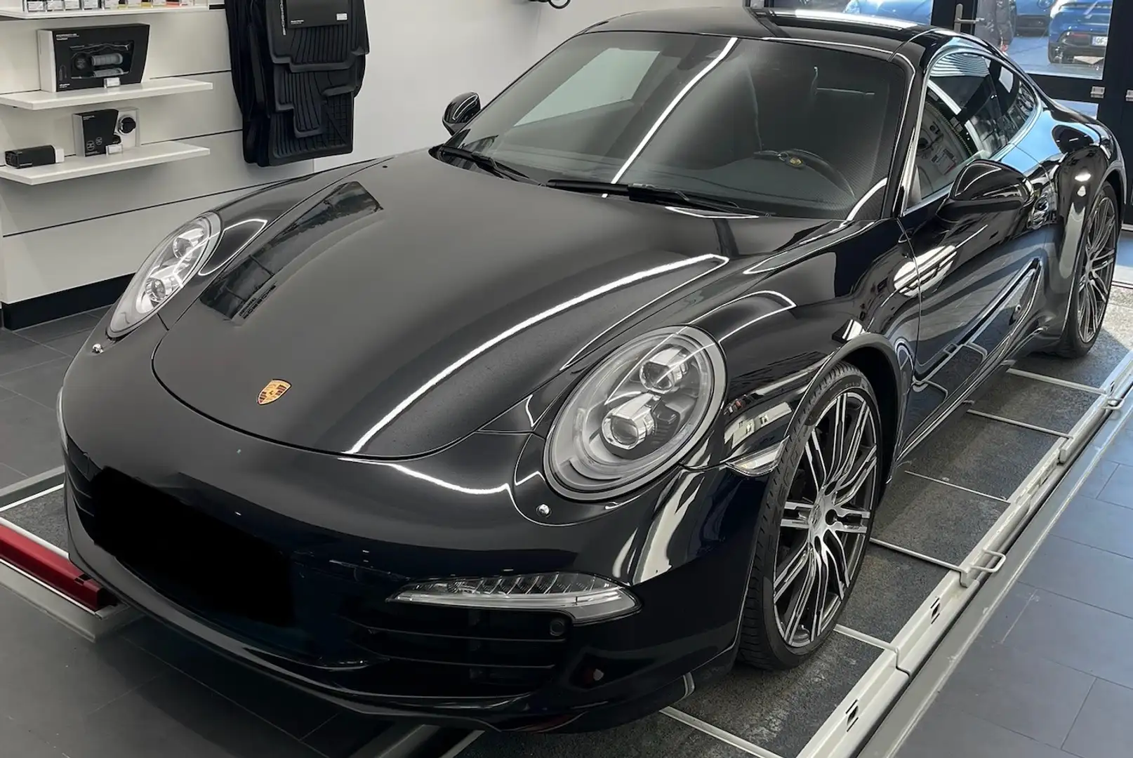Porsche 991 BLACKEDITION/APPROVED-2027/SAGA/SportChrono-Garage Чёрный - 1