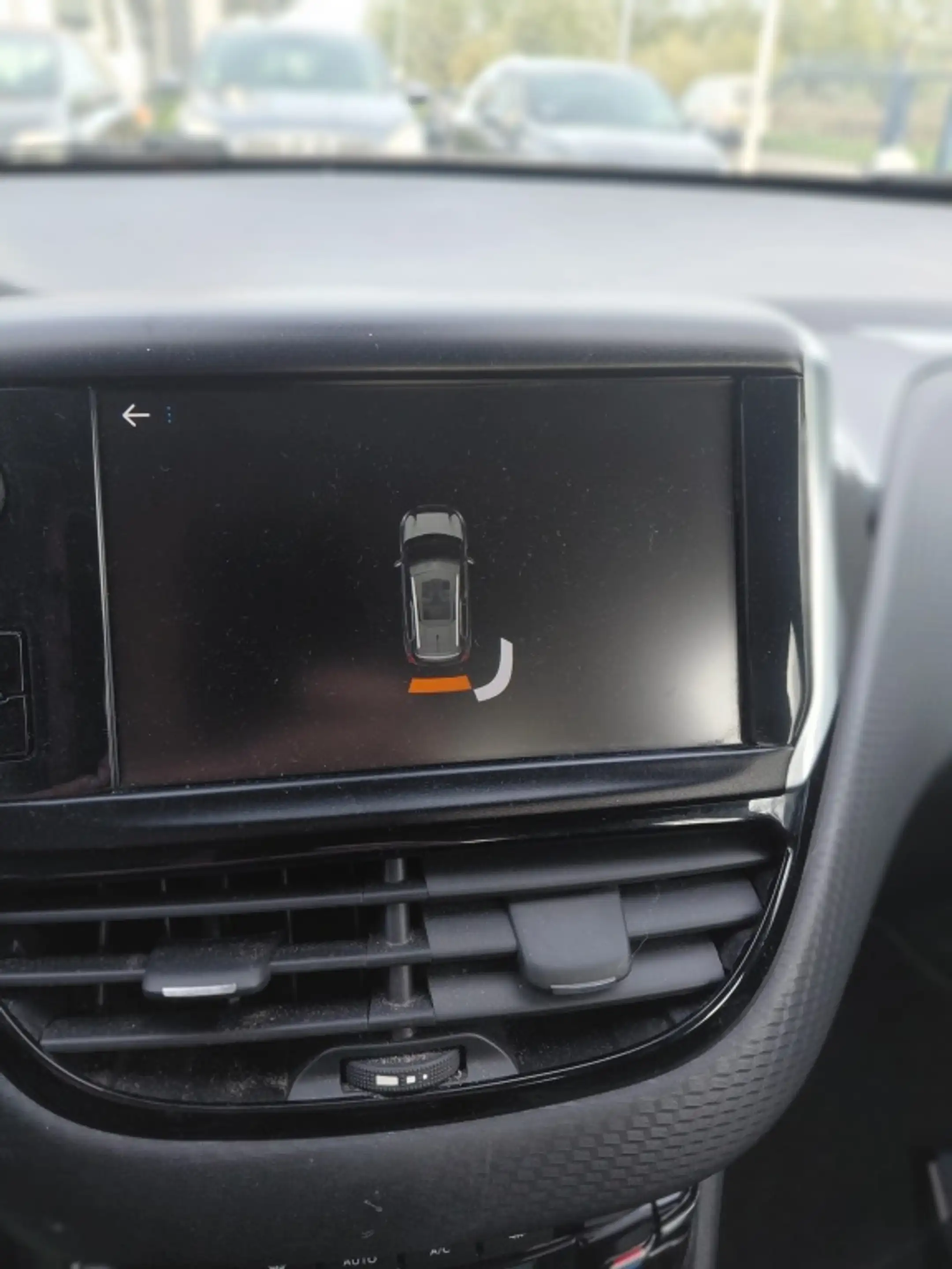 Peugeot 2008 1.2 PureTech Allure — photo 9