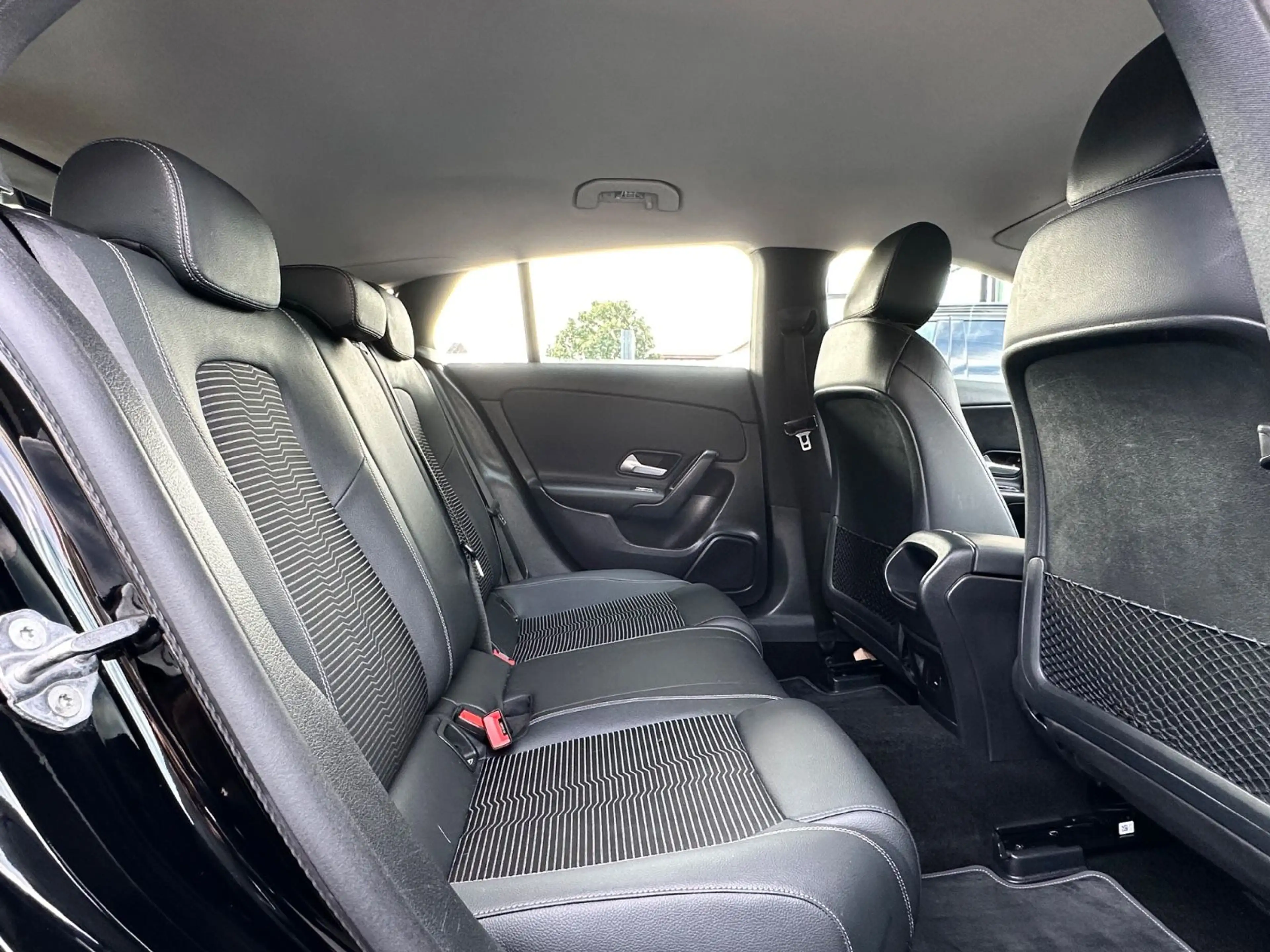Mercedes-Benz CLA 250 CLA 250e Shooting Brake | LED | MBUX | Kamera — photo 15