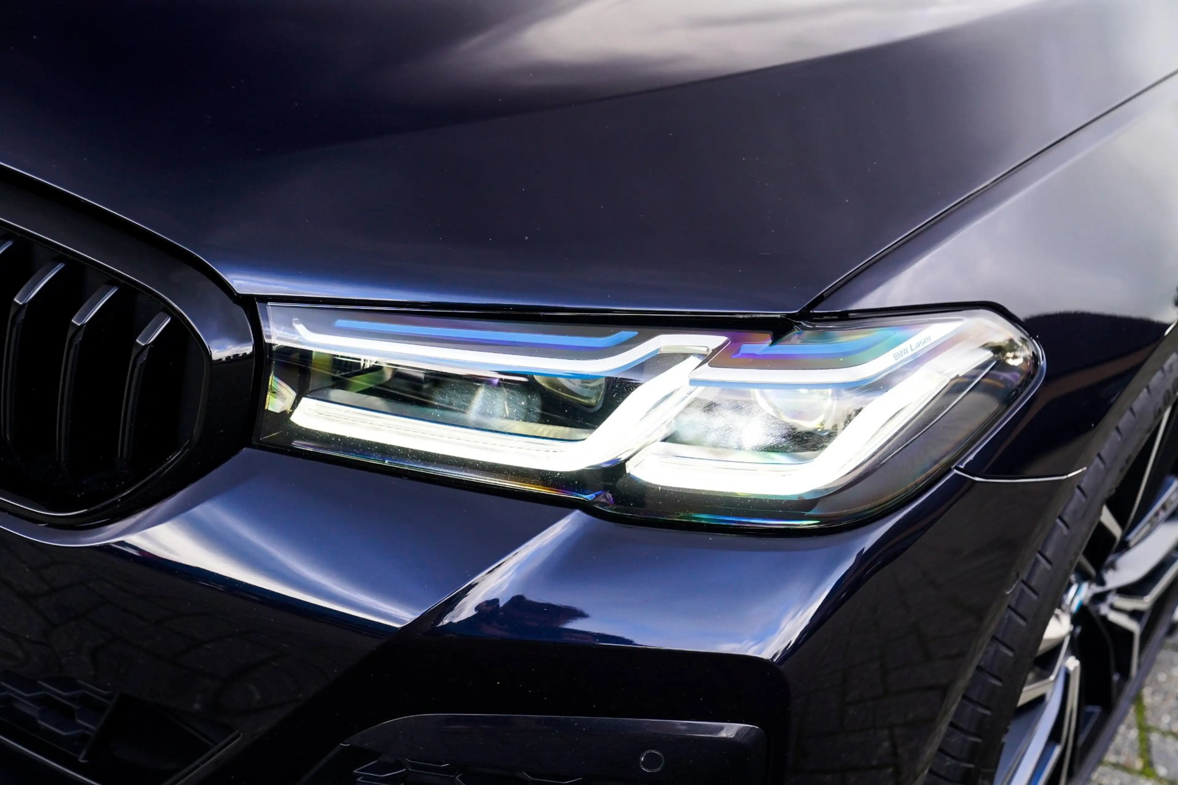 BMW 545 5-serie 545e xDrive High Executive | Head Up Displ — photo 22