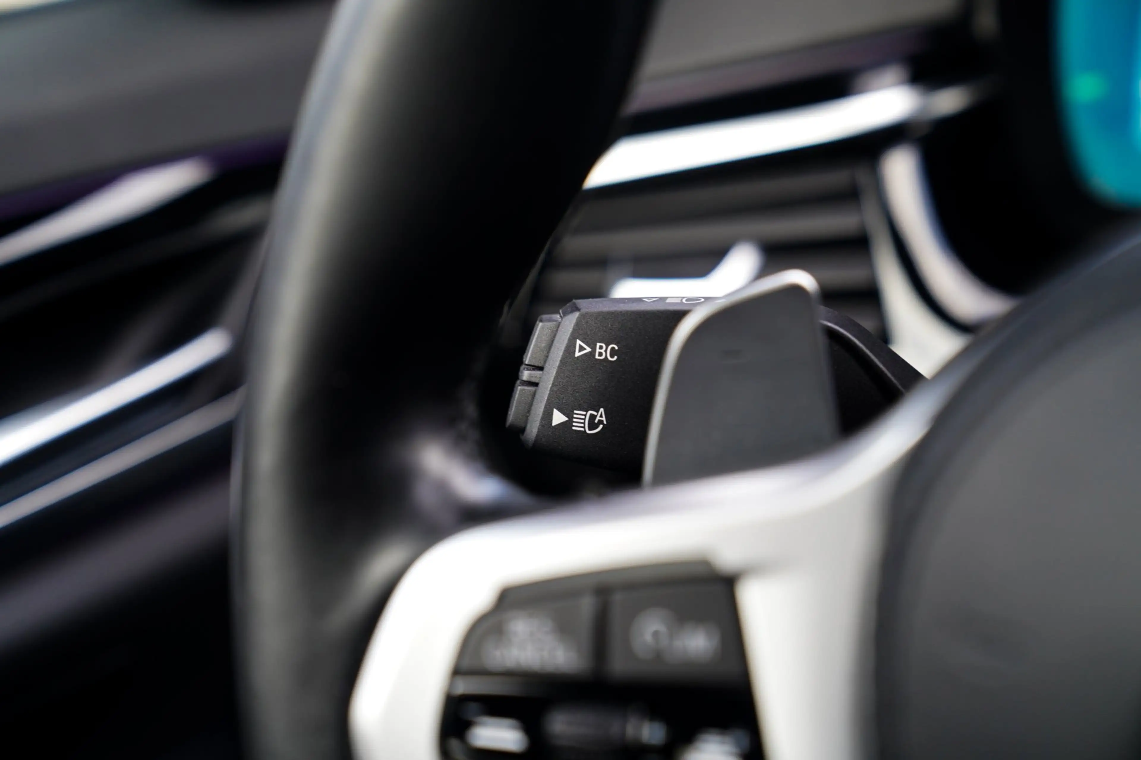 BMW 545 5-serie 545e xDrive High Executive | Head Up Displ — photo 40