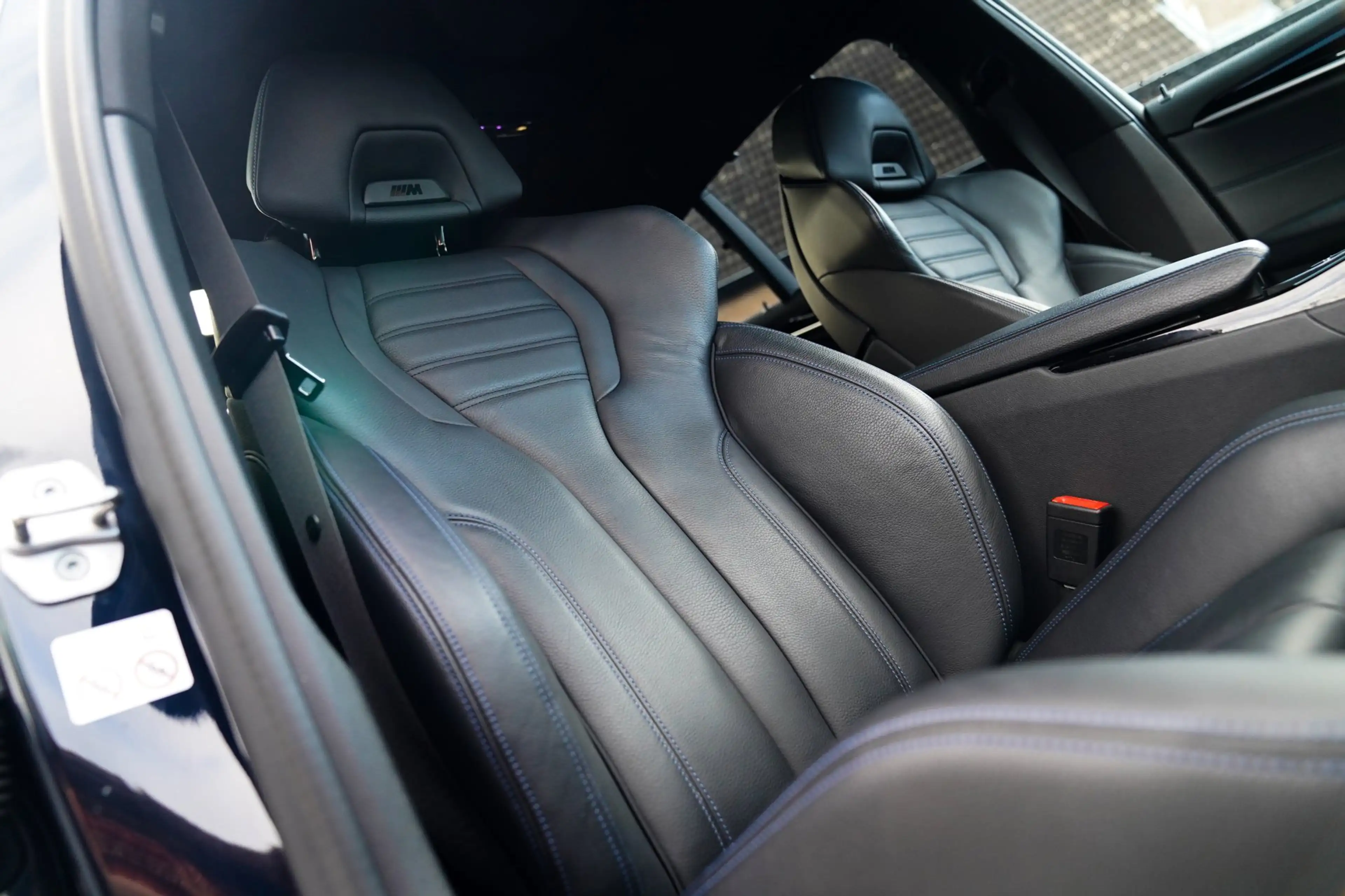 BMW 545 5-serie 545e xDrive High Executive | Head Up Displ — photo 27