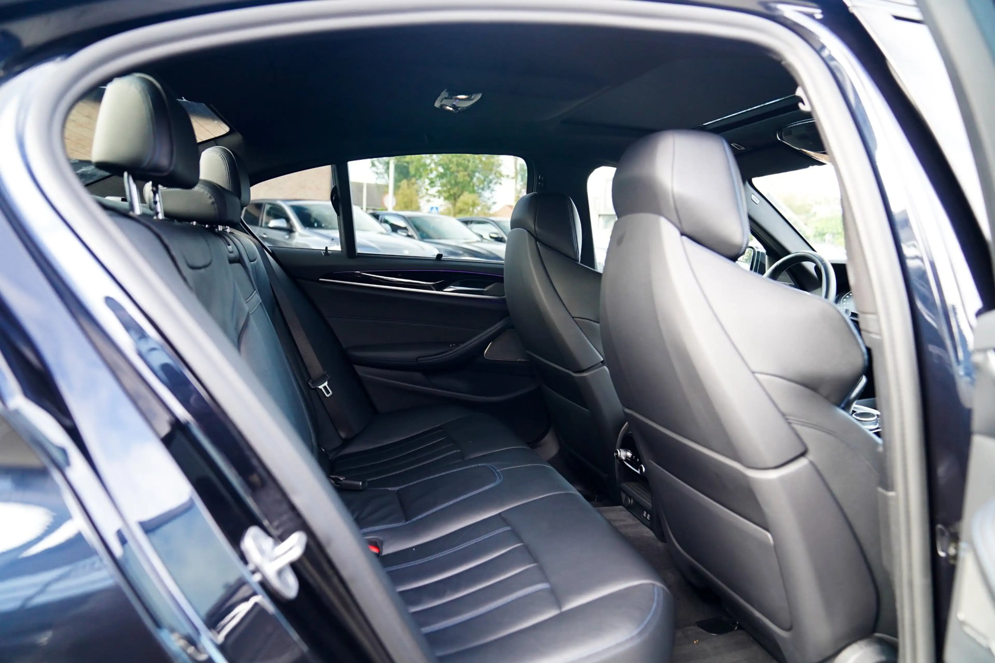 BMW 545 5-serie 545e xDrive High Executive | Head Up Displ — photo 13