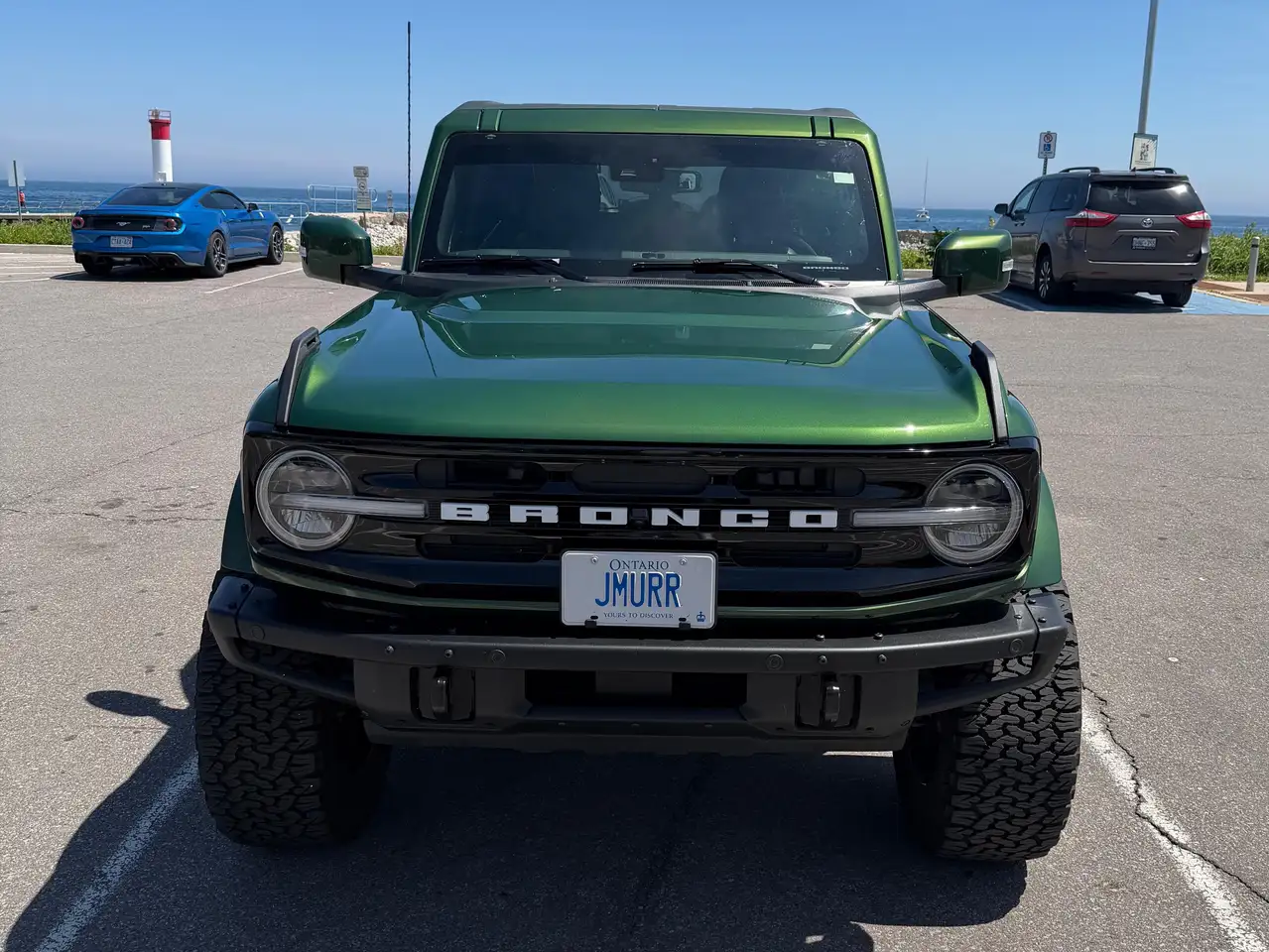 Ford Bronco photo Ford Bronco