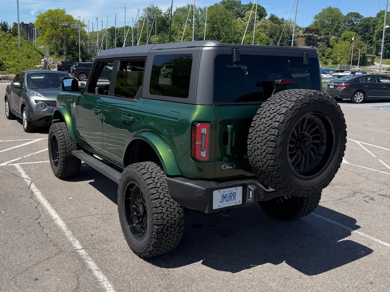 Ford Bronco photo Ford Bronco