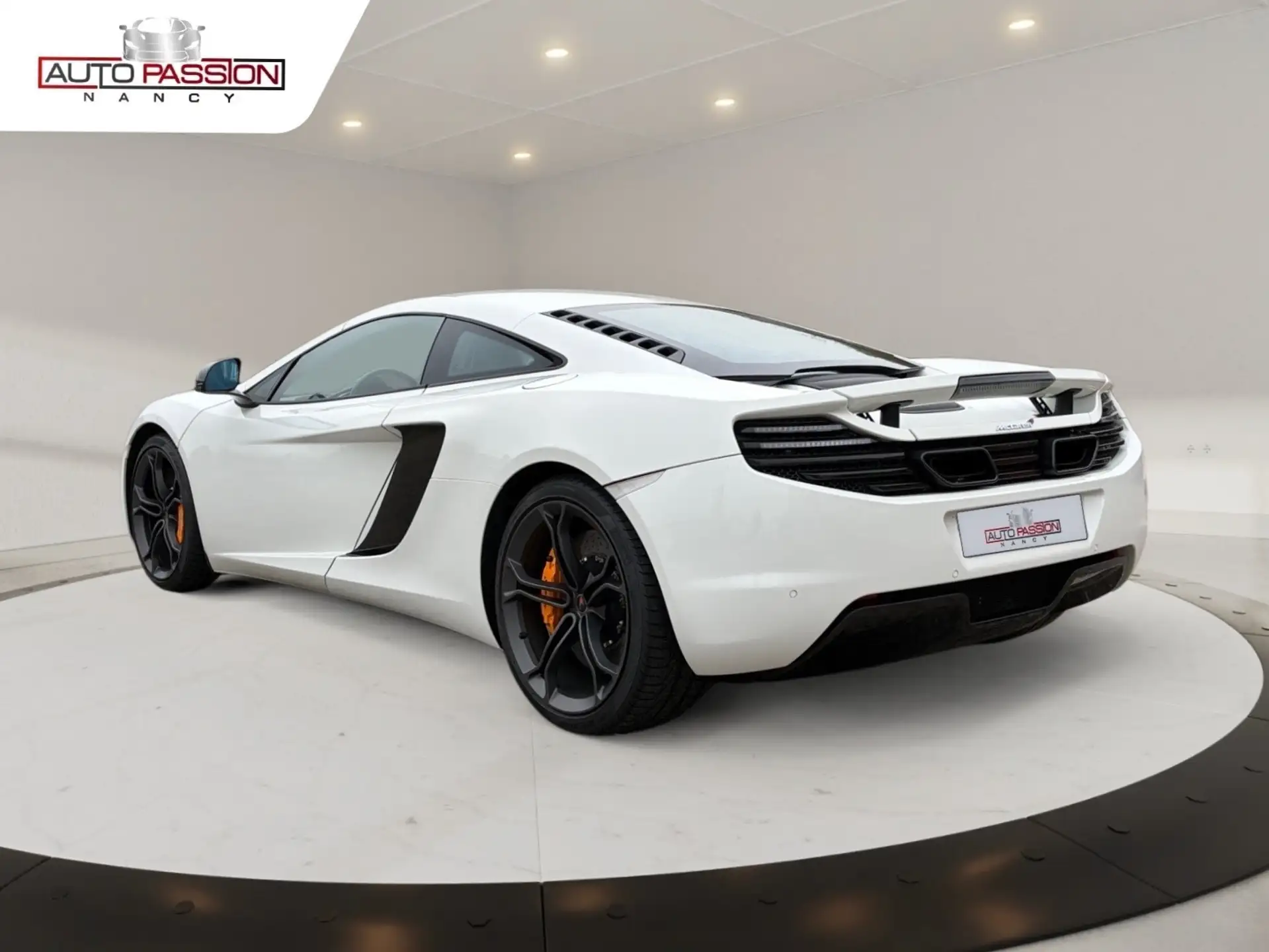 맥라렌 MP4-12C 12 C 2011 흰색 사진 3