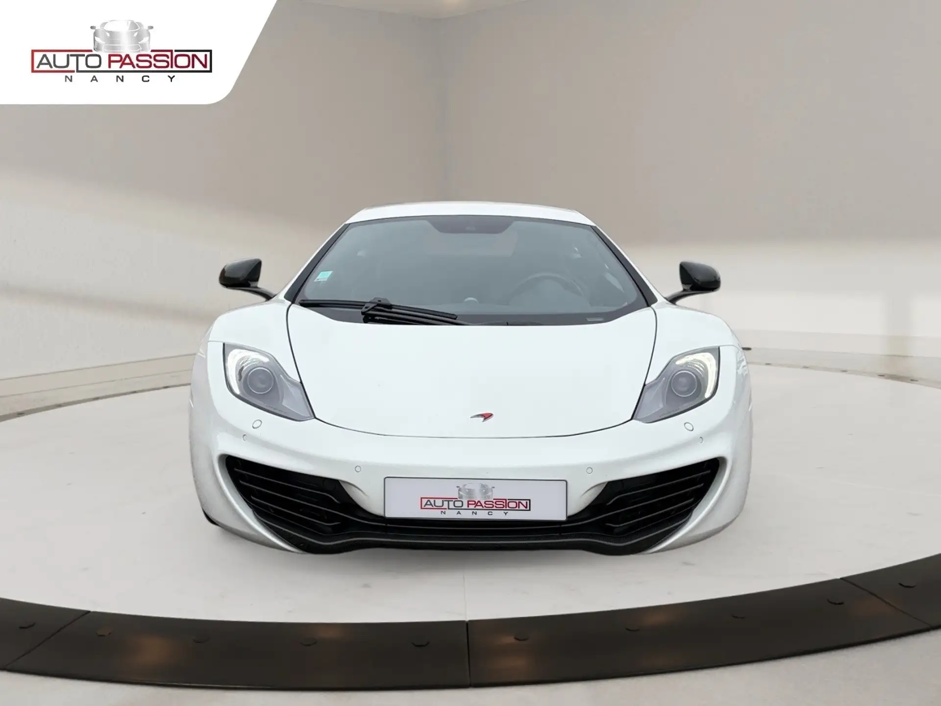 맥라렌 MP4-12C 12 C 2011 흰색 사진 8