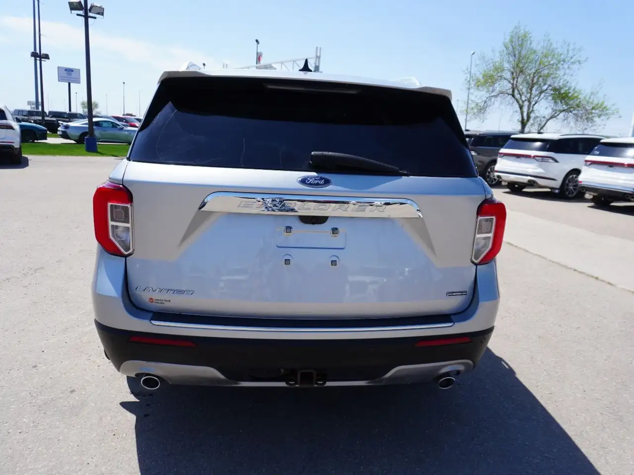 Ford Explorer снимка Ford Explorer